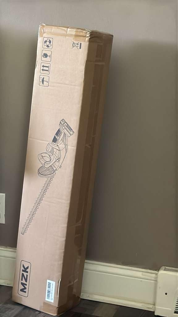 MZK 22'' Cordless Hedge Trimmer, 20V Bush Trimmer, Handheld Hedge Cutter, Grass Shrub Trimmer, Lightweight & Compact Trimmer(2 * 4.0Ah Battery & Charger Included) customer photo 2