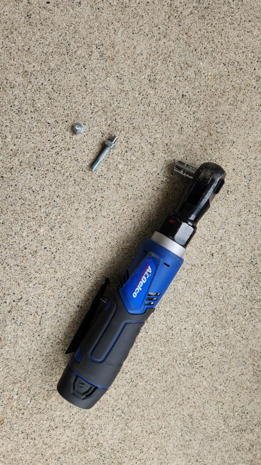 ACDelco ARW1209-P2 G12 Series 12V Li-ion Cordless 3/8 inch 45 ft-lbs. Ratchet Wrench Tool Kit with 2 Batteries customer photo 1