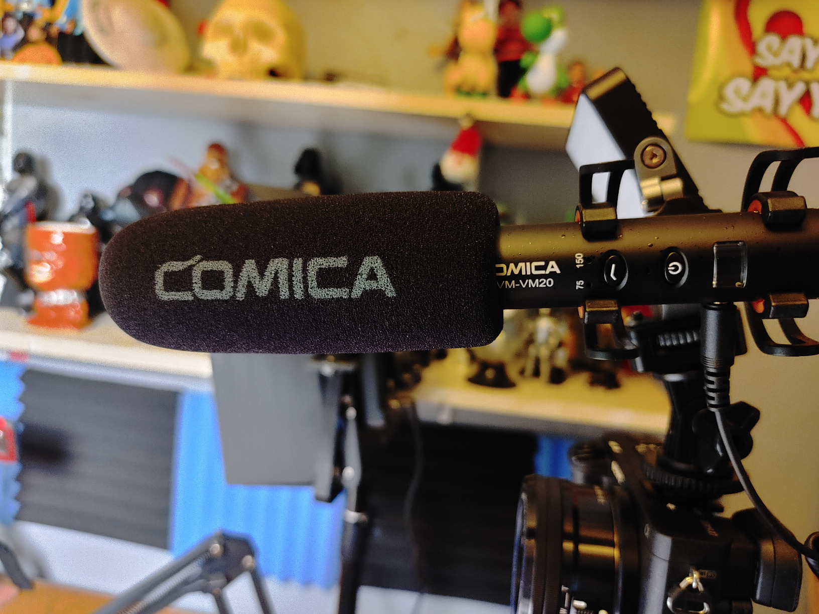 COMICA VM20 Shotgun Microphone for Camera, Super-Cardioid Camera Microphone with Rycote Shockmount, Windscreen, Wind Muff, OLED Power Display, Video Mic for Smartphones, DSLR Cameras, Camcorders customer photo 1