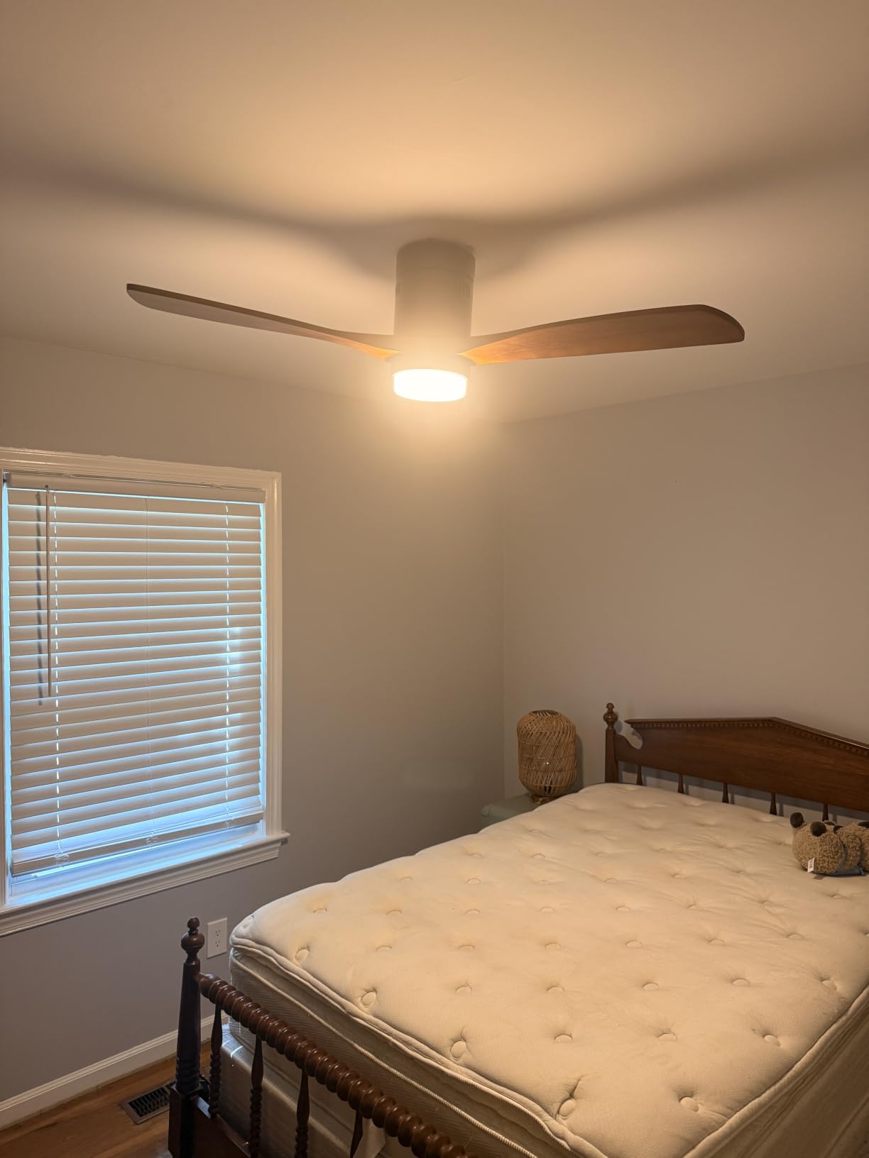 Sofucor 52 Inch Wood Ceiling Fan No Light, Flush Mount Low Profile, Brown | Ceiling Fan without Light, Remote Control, Quiet Reversible DC Motor, 6 Speeds, Timer, Indoor/Outdoor/Bedroom/Living Room customer photo 1