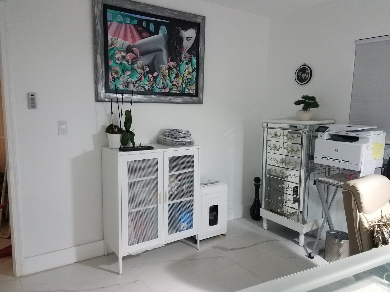 Aurora Heavy Duty High Security 16-Sheet Micro-Cut Shredder/Anti-Jam/60 Min Run Time/ 7-Gallon Pullout Basket and Casters, AU1680MA customer photo 1