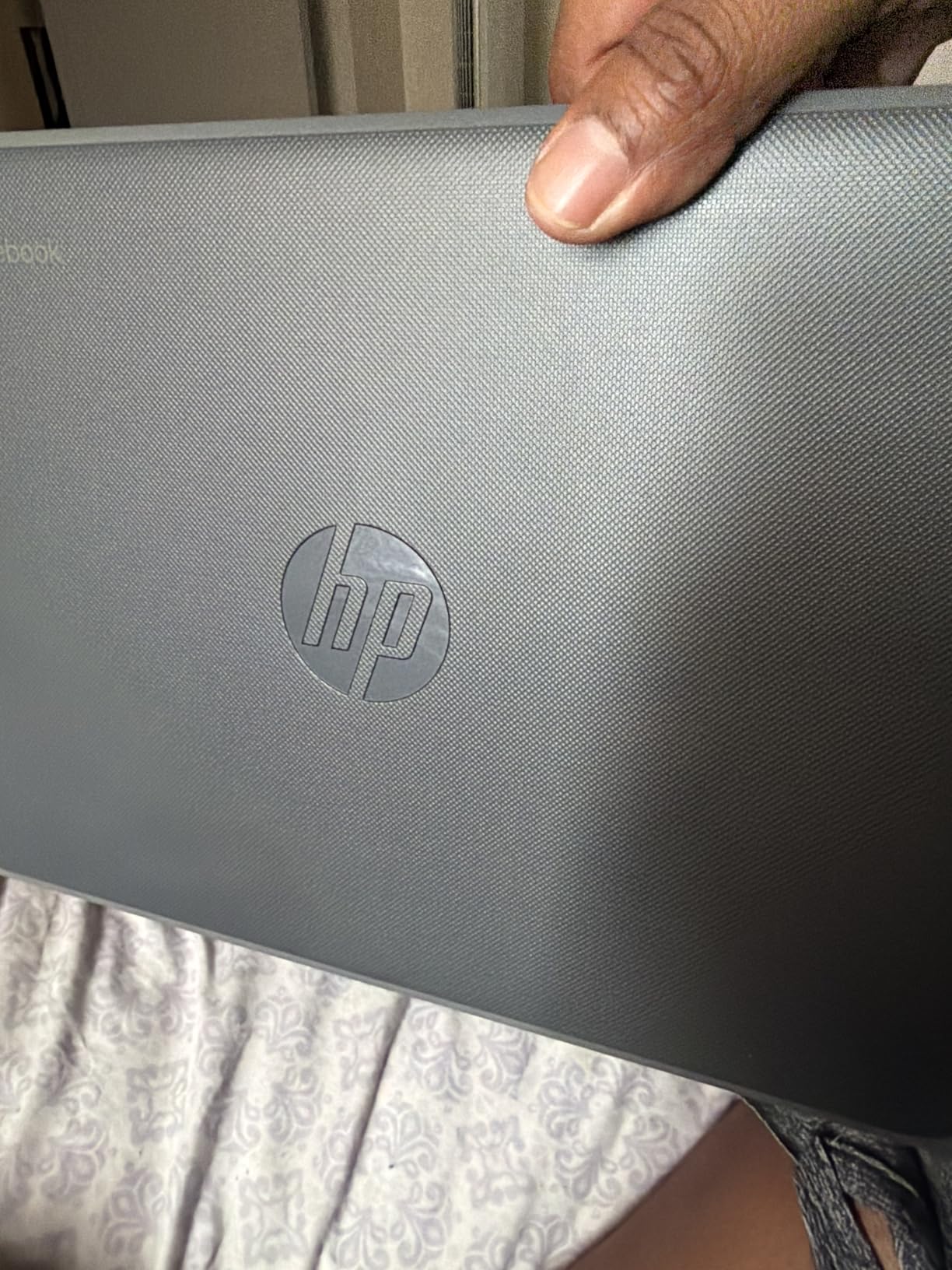 HP Chromebook 11A G8 Education Edition AMD A4-9120C 4GB DDR4-1866 SDRAM, 32GB eMMC 11.6-inch WLED HD Webcam Chrome OS (Renewed) customer photo 2