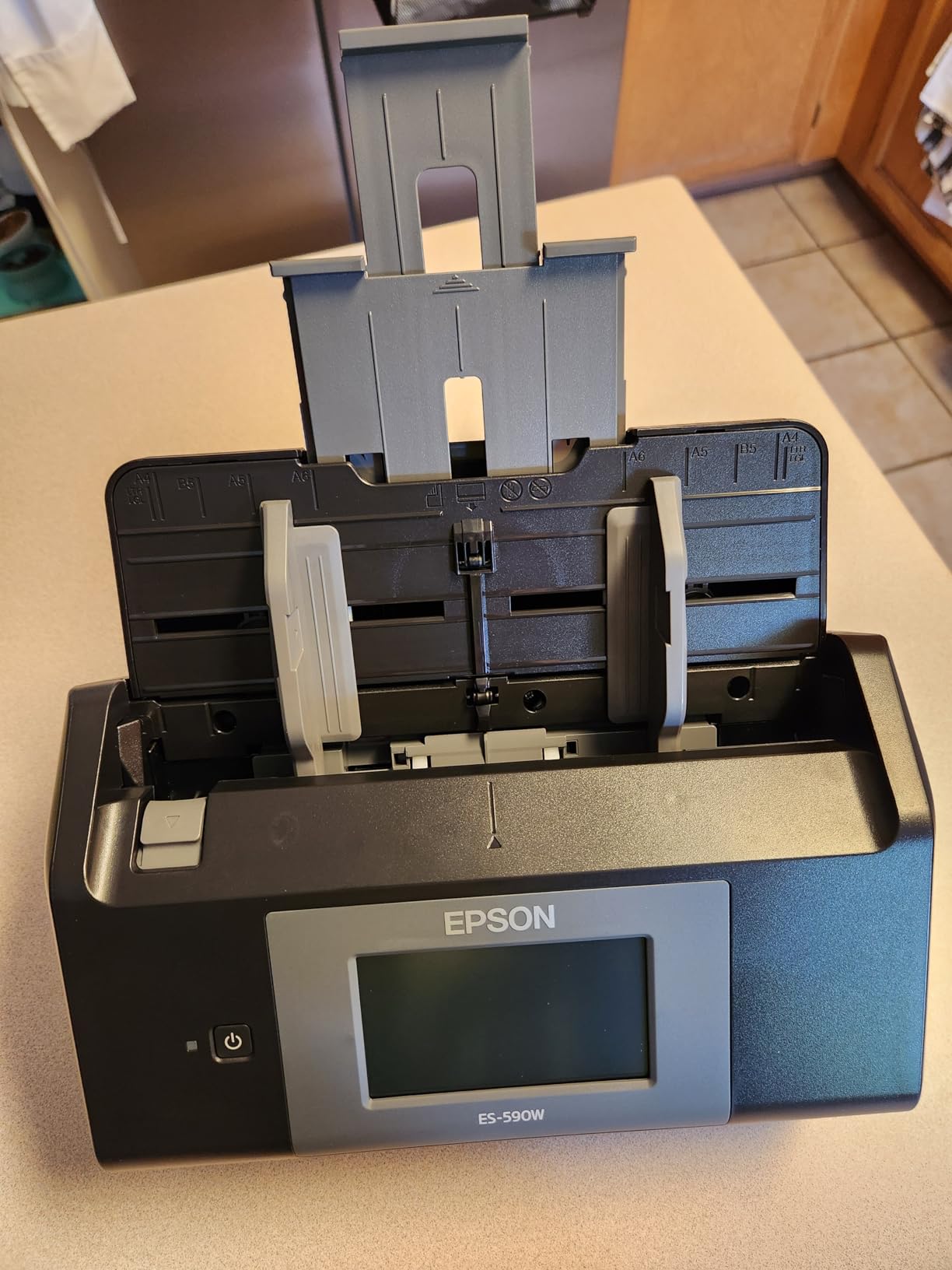 Epson Workforce ES-580W Wireless Color Duplex Desktop Document Scanner customer photo 2