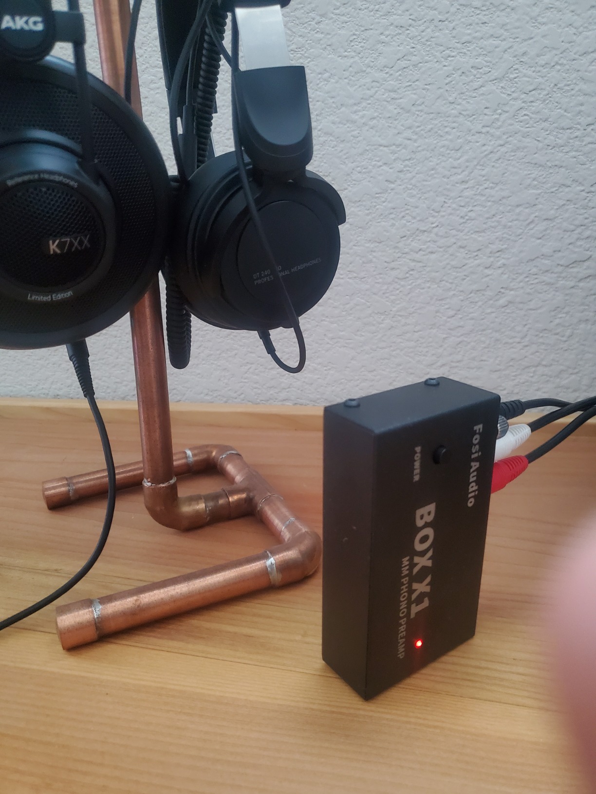 Fosi Audio Box X1 Phono Preamp for MM Turntable Mini Stereo Audio Hi-Fi Phonograph/Record Player Preamplifier with 3.5MM Headphone and RCA Output with DC 12V Power Supply customer photo 1