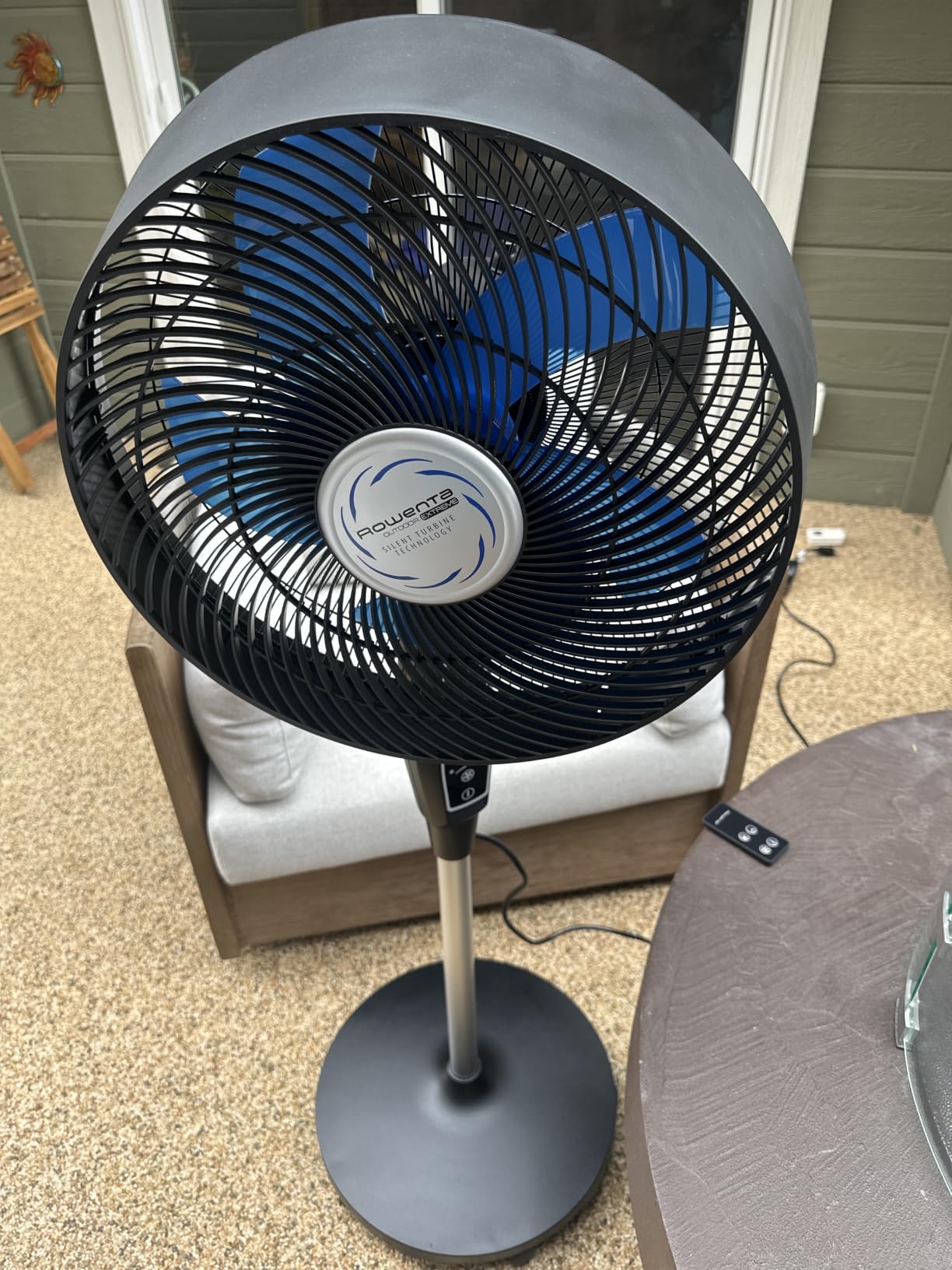 Rowenta, Pedestal Fan, Extreme Outdoor Fan with Remote, 65 Inches, Ultra Quiet Fan, Oscillating, Portable, 3 Speeds, Digital Control, Black, Outdoor, VU4510 customer photo 1