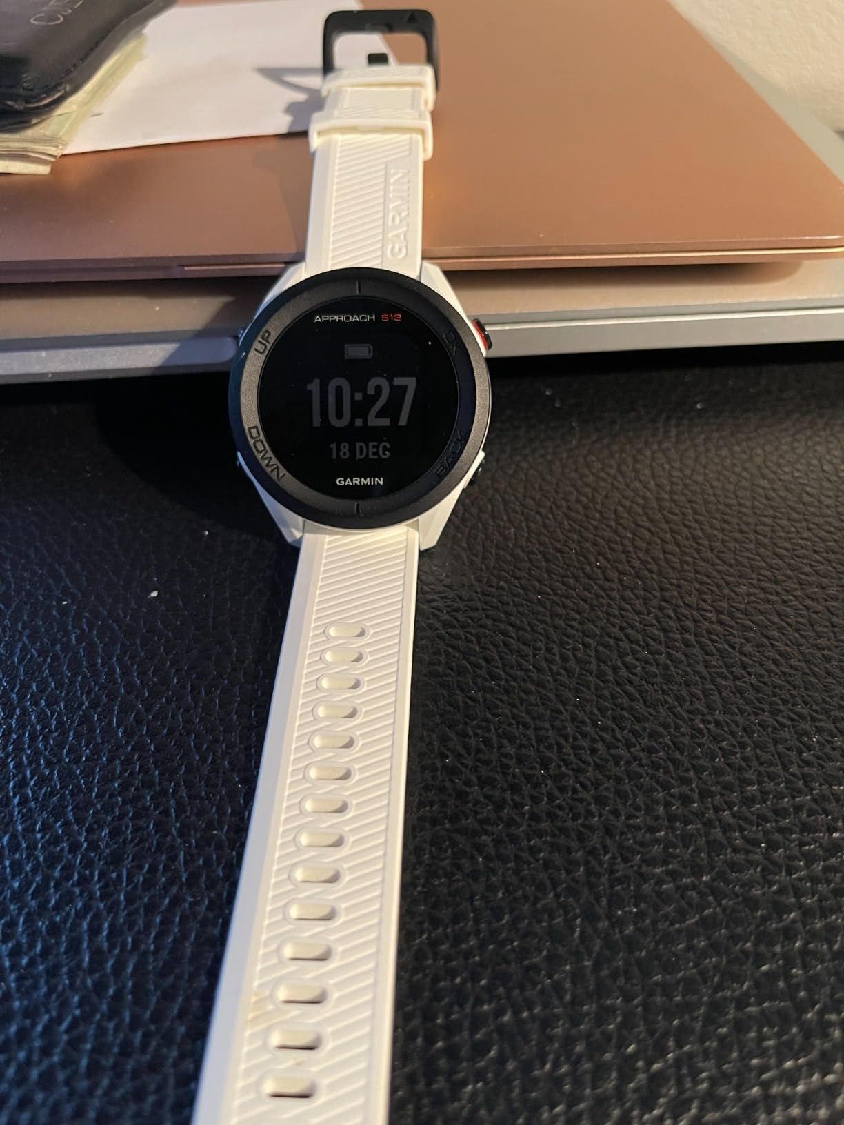 Garmin Approach S12, Easy-to-Use GPS Golf Watch, 42k+ Preloaded Courses, Black customer photo 2