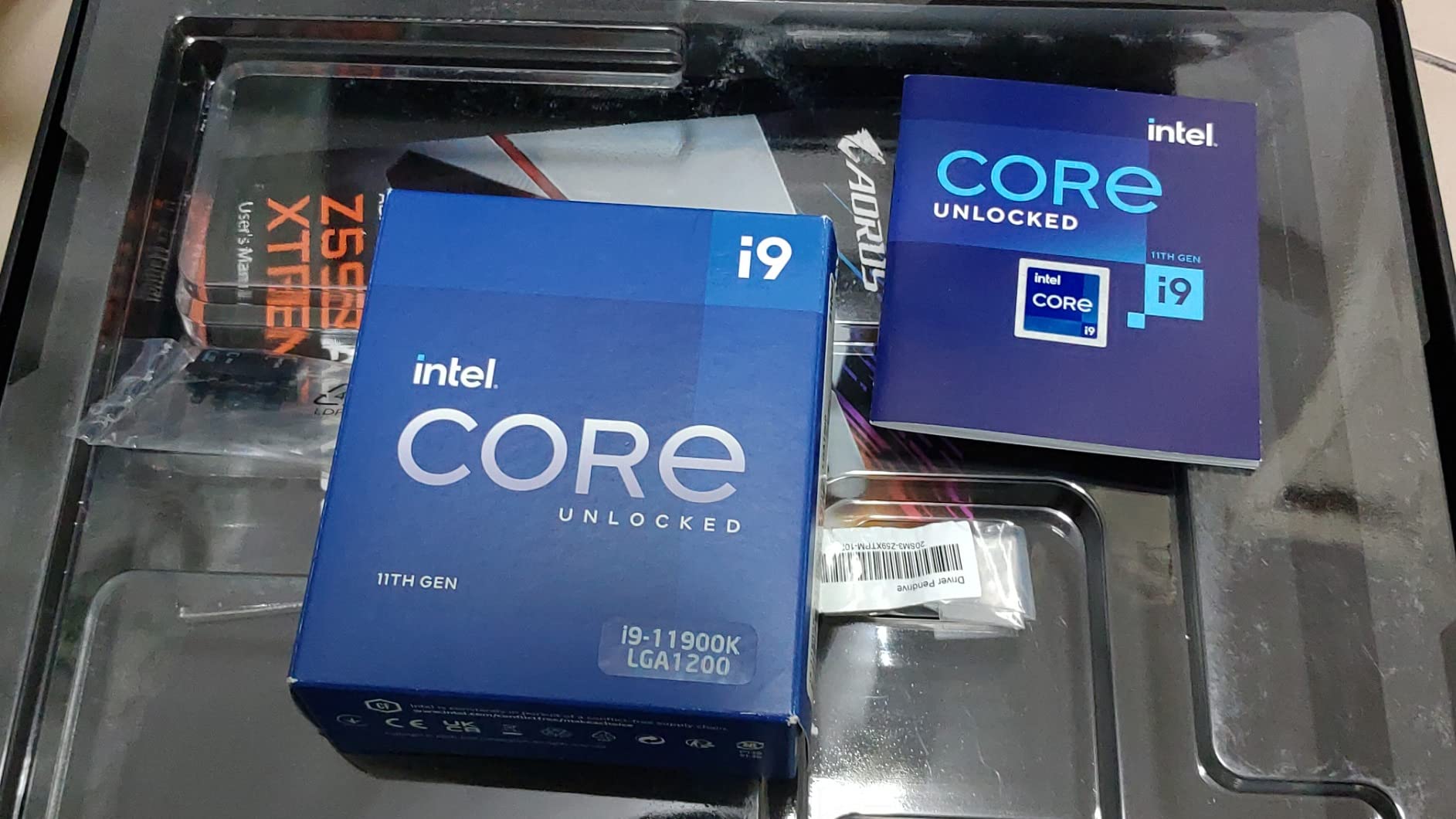 Core i9-11900K Desktop Processor 8 Cores up to 5.3 GHz Unlocked LGA1200 (Intel 500 Series & Select 400 Series Chipset) 125W customer photo 1