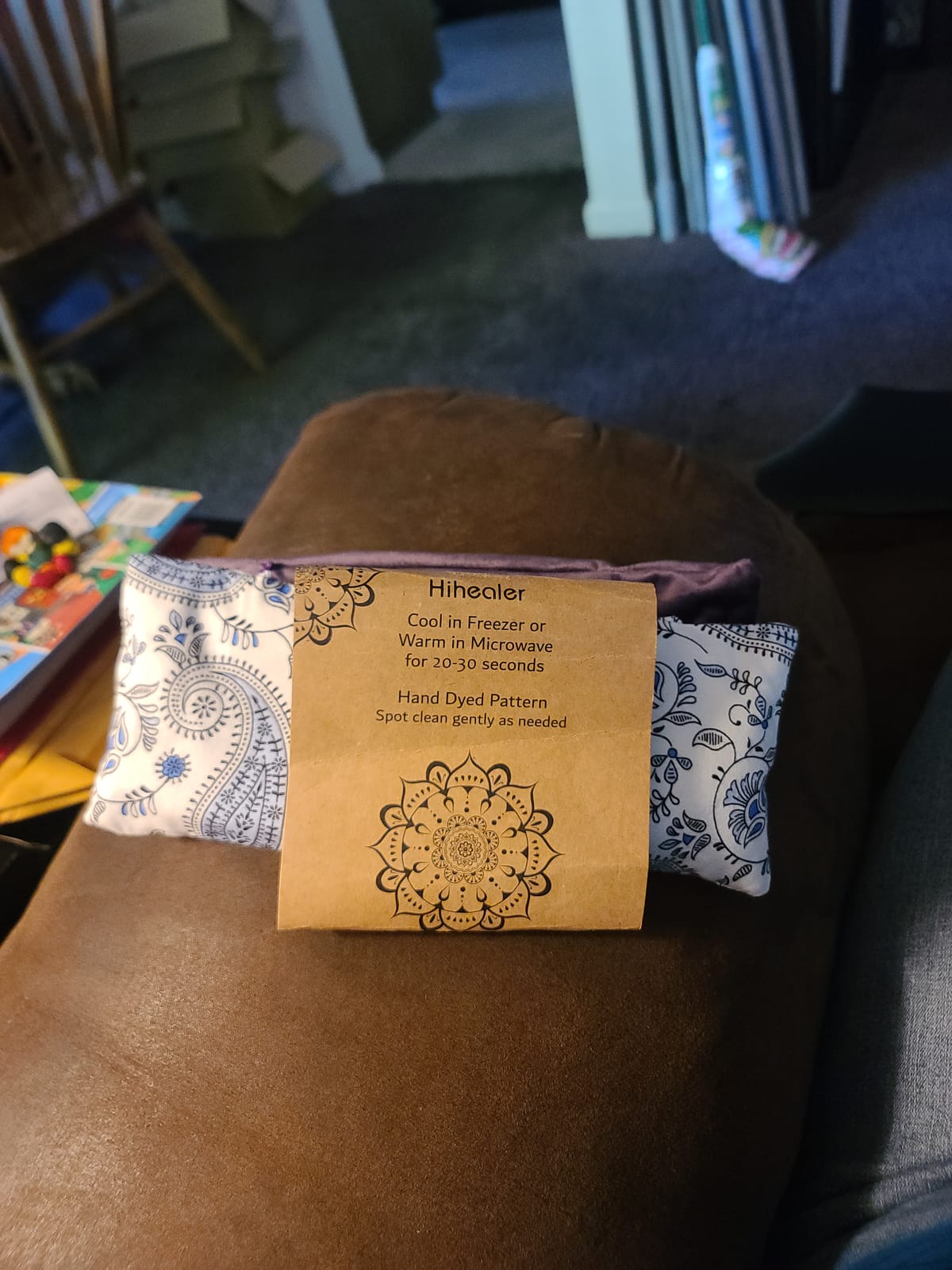 Lavender Eye Pillow for Relaxation, Yoga, Sleep - Weighted Eye Mask for Headache, Sinus, Aromatherapy Moist Heat Compress, Meditation Accessory, Relaxation Gift for Women customer photo 1