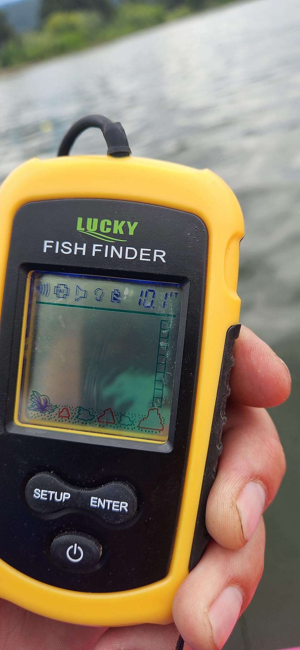 LUCKY Kayak Portable Fish Depth Finder Water Handheld Fish Finder Sonar Castable Kayak Boat Fishfinder Transducer Fishing LCD Display FFC1108 customer photo 1