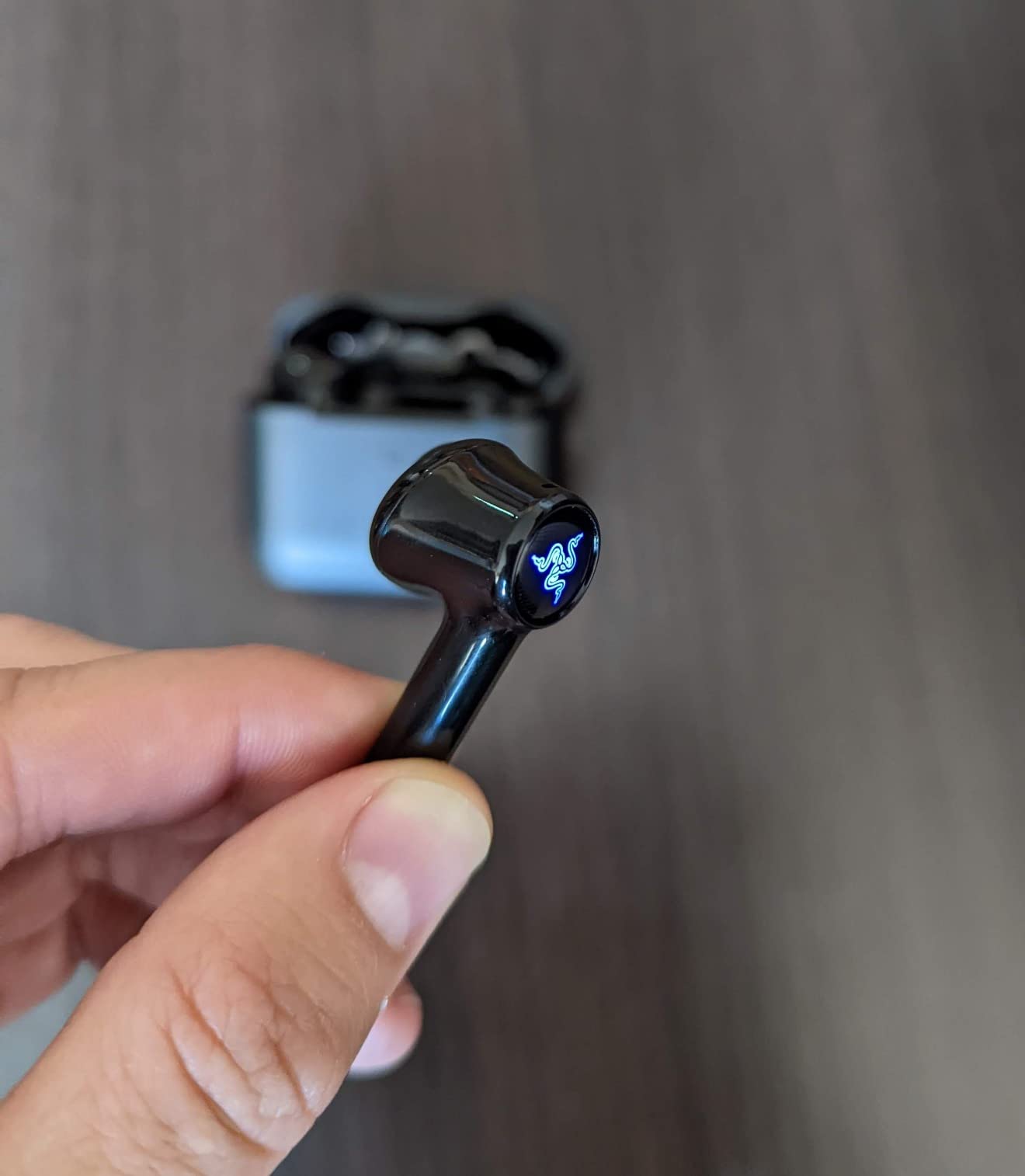 Razer Hammerhead True Wireless (2nd Gen) Bluetooth Gaming Earbuds: Chroma RGB Lighting -60ms Low-Latency- Active Noise Cancellation - Dual Environmental Noise Cancelling Microphones- Classic Black customer photo 1