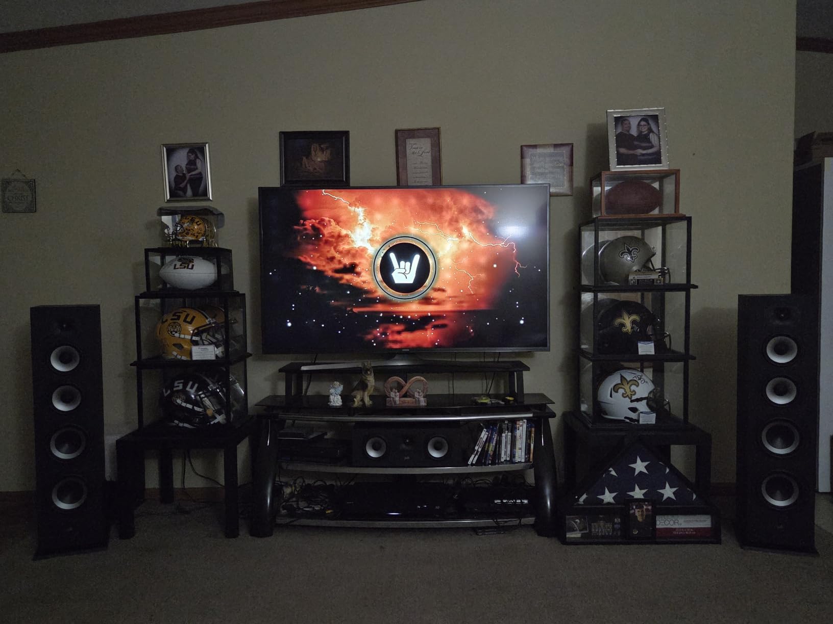Polk Audio Monitor XT70 Large Home Tower Speaker (Single, Midnight Black) customer photo 1