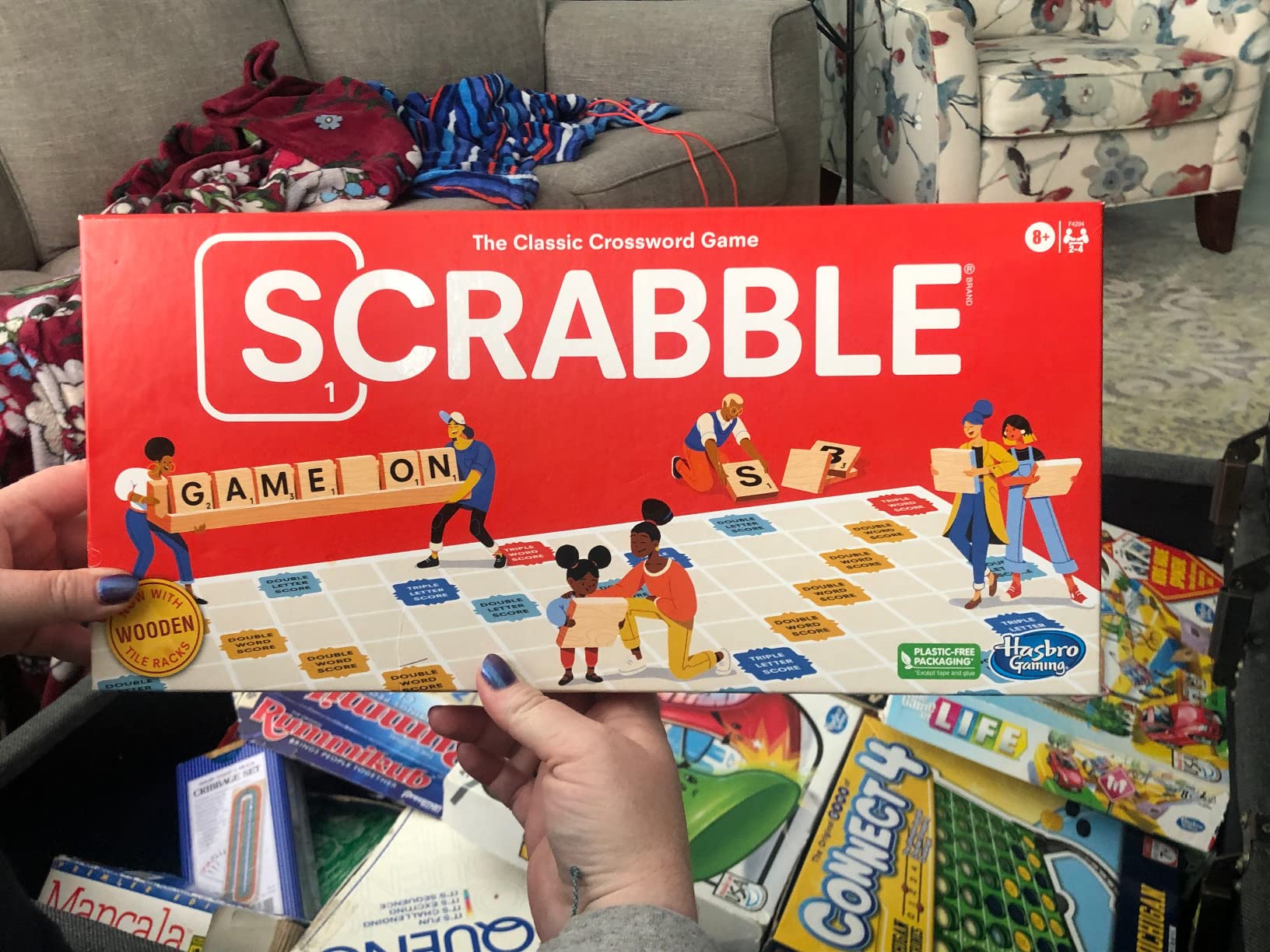 Hasbro Gaming Scrabble Board Game, Classic Word Games for Kids Ages 8 and Up, Fun Family Game for 2-4 Players, The Classic Crossword Game customer photo 2