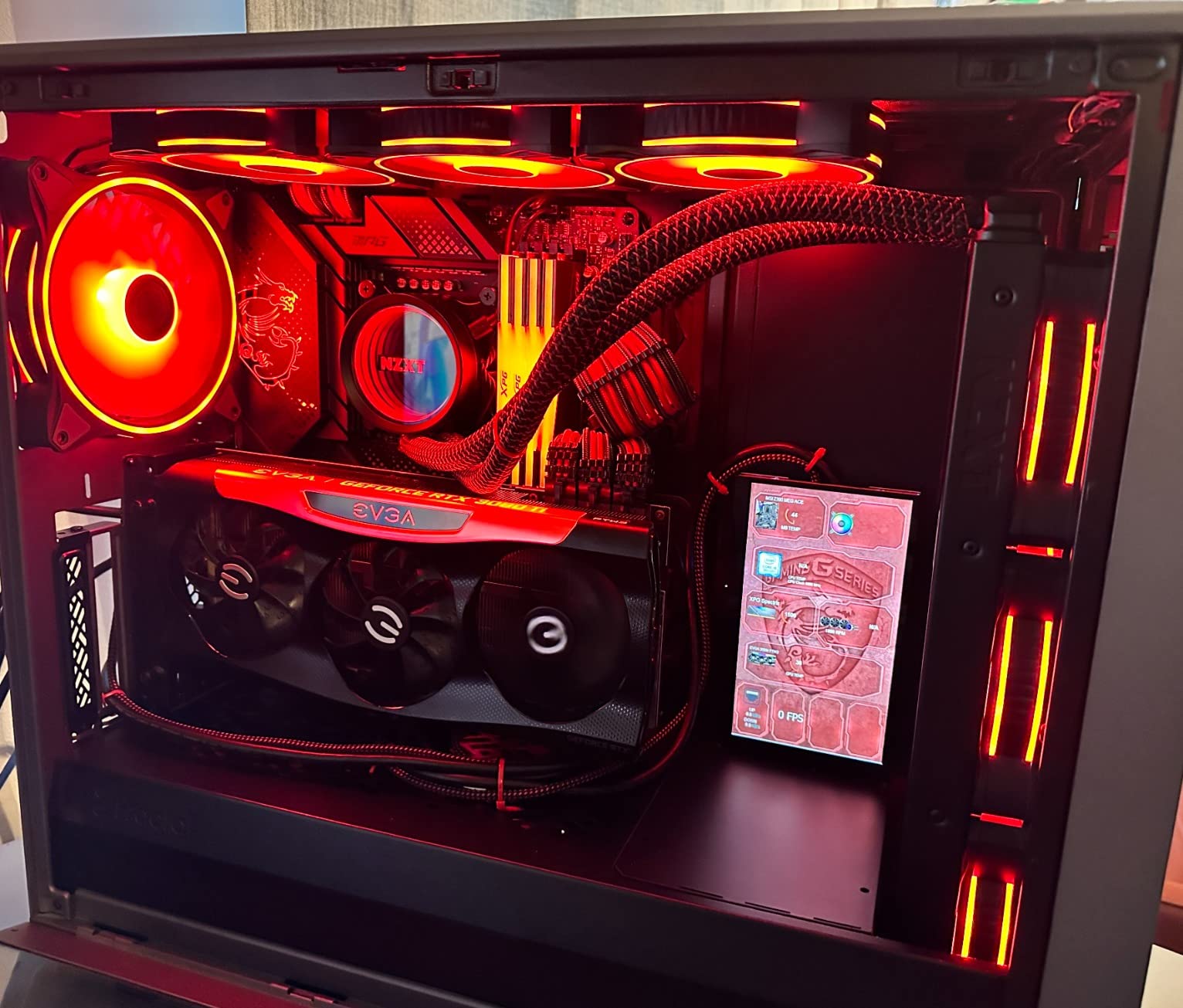 Intel Core i9-12900K Gaming Desktop Processor with Integrated Graphics and 16 (8P+8E) Cores up to 5.2 GHz Unlocked LGA1700 600 Series Chipset 125W customer photo 1