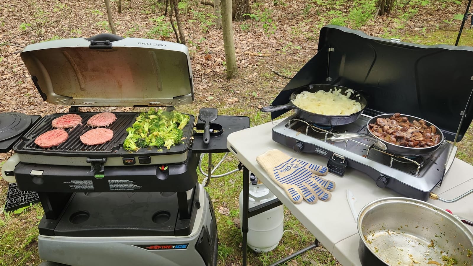 Coleman Triton 2-Burner Propane Stove, Portable Camping Cooktop with 2 Adjustable Burners & Wind Guards, 22,000 BTUs of Power for Camping, Tailgating, Grilling, BBQ, & More customer photo 1