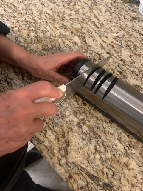 Narcissus Knife Sharpener, Professional 2 Stage Electric Knife Sharpener for Quick Sharpening & Polishing, with Scissors Sharpener and Metal Dust Collection Box, Stainless Steel, Silver customer photo 1