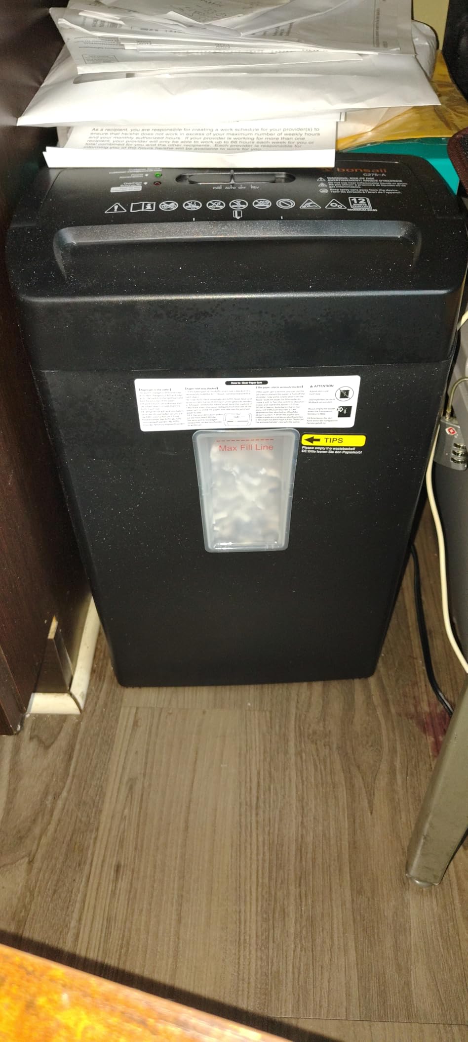 Bonsaii 12-Sheet Cross Cut Paper Shredder, 5.5 Gal Home Office Heavy Duty Shredder for Paper, Credit Card, Mail, Staples, with Transparent Window, High Security Level P-4 (C275-A) customer photo 1