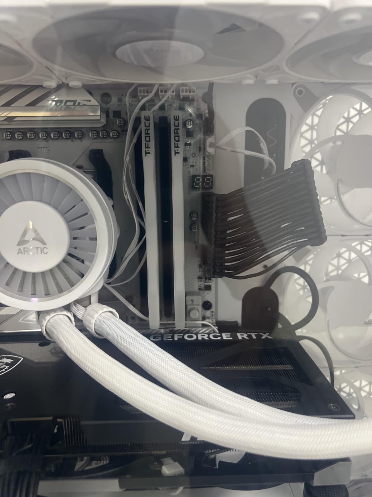 TEAMGROUP T-FORCE DELTA RGB DDR5 Ram 32GB (2x16GB) 6000MHz PC5-48000 CL30 Intel XMP 3.0 AMD Expo Compatible Desktop Memory Black FF3D532G6000HC30DC01 customer photo 1
