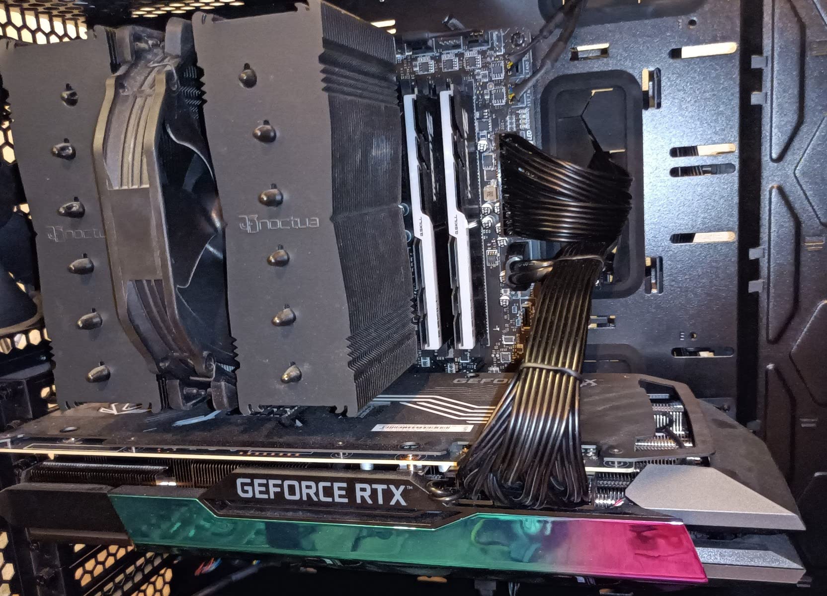 msi MPG 1000W 80+ Gold Power Supply - 1000W 80+ Gold - 100% Japanese Capacitors - Compatible with PCIe 5.0 Graphics Cards customer photo 2