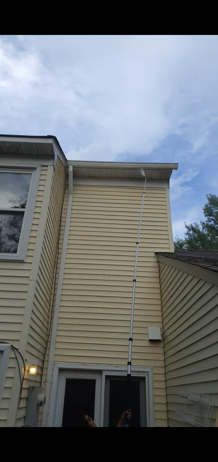24 FT Pressure Washer Telescoping Wand with 3 Extension Wands | Gutter Cleaner Attachment, 7 Spray Nozzle Tips, 2 Hose Inlet Adapters, Pivoting Coupler and Support Harness customer photo 2