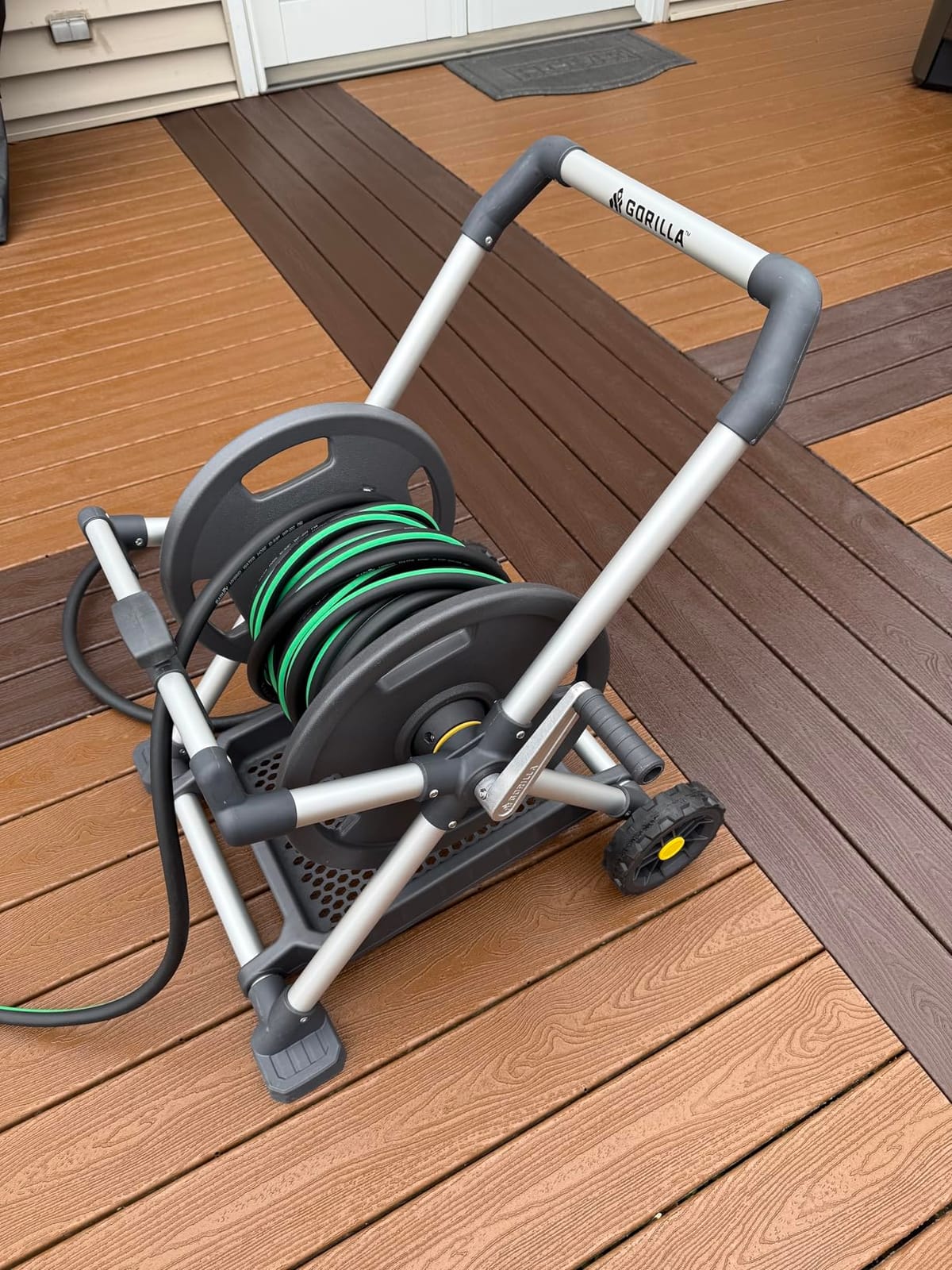 Gorilla GRS-200H Aluminum Garden Hose Reel, 200 Ft, No-Leak Brass Fittings customer photo 1