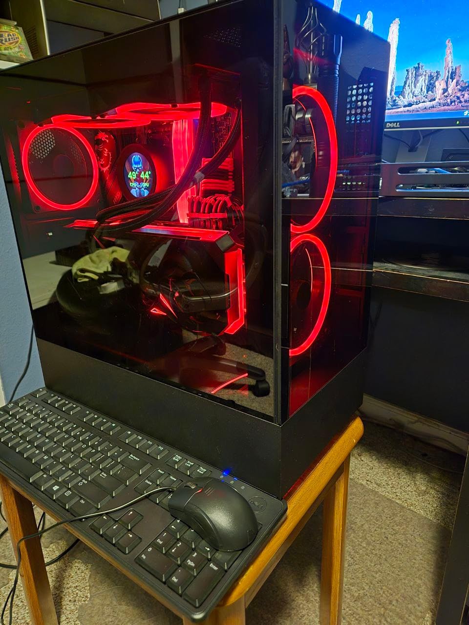 MSI MPG X670E Carbon WiFi Gaming Motherboard (AMD Ryzen 9000/8000/7000 Series Processors, AM5, DDR5, PCIe 5.0, SATA 6Gb/s, M.2, USB 3.2 Gen 2, Wi-Fi 6E, Bluetooth 5.3, LAN 2.5Gbps, HDMI/DP, ATX) customer photo 2