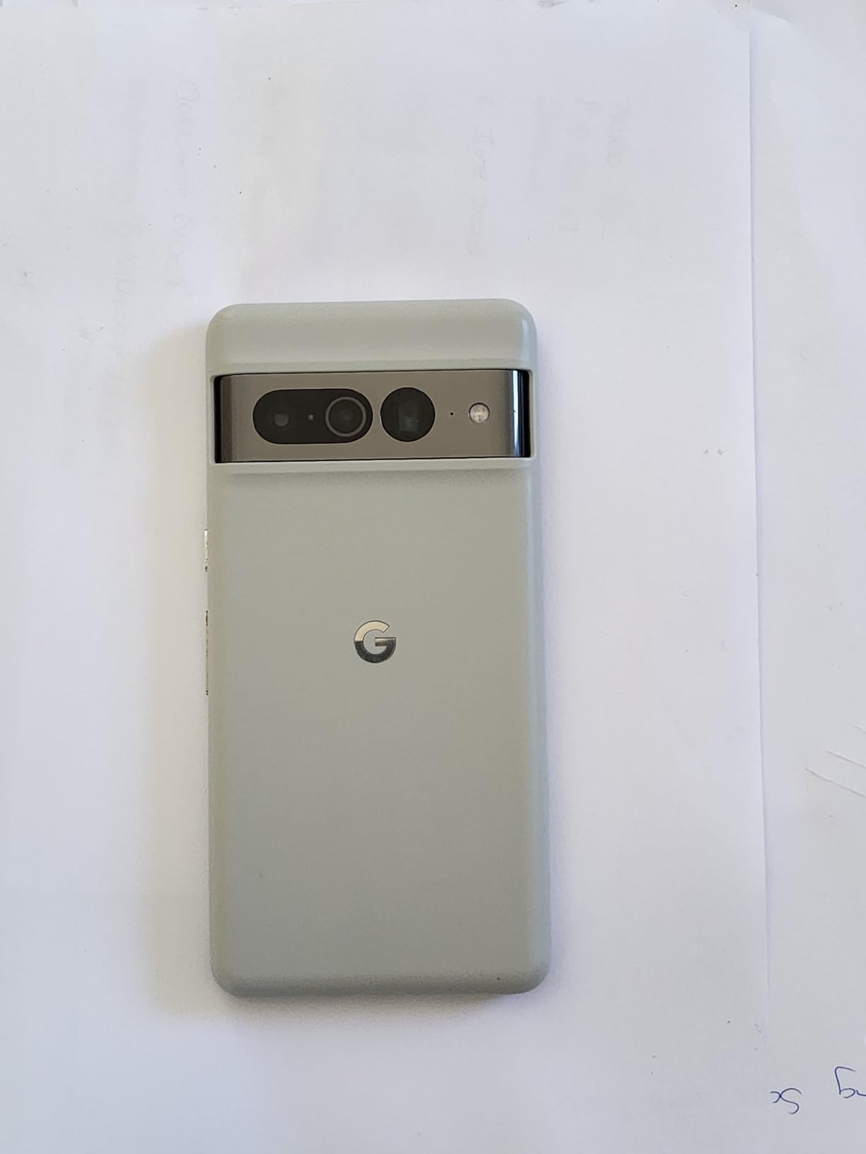 Google Pixel 7 Pro - 5G Android Phone - Unlocked Smartphone with Telephoto/Wide Angle Lens, and 24-Hour Battery - 128GB - Obsidian customer photo 1