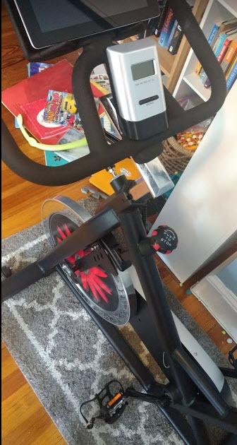 JOROTO Exercise Bike, Magnetic Stationary Bikes for Home | 40LBS Flywheel, App Supported Indoor Bike with 350LBS Weight Capacity, Low Noise, Digital Monitor, Bottle & Tablet Holder customer photo 1