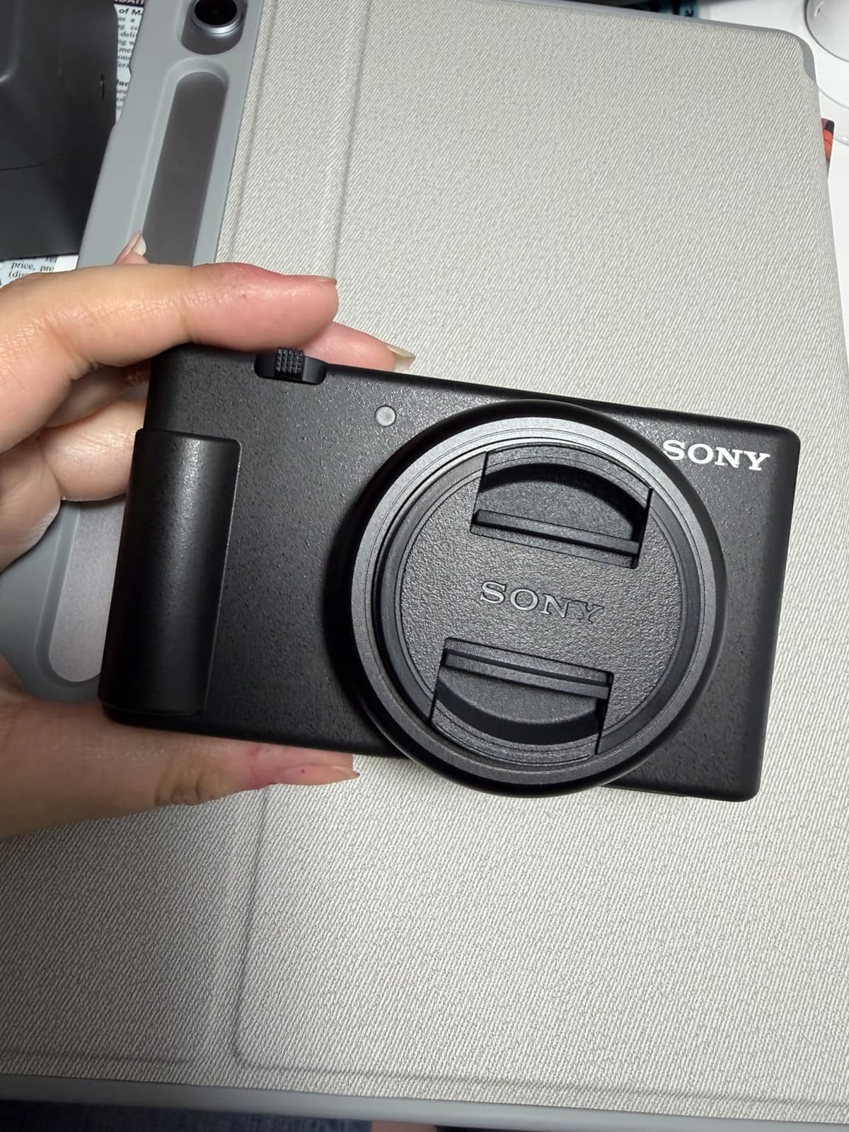 Sony ZV-1F Compact Digital Camera 4K Video customer photo 2