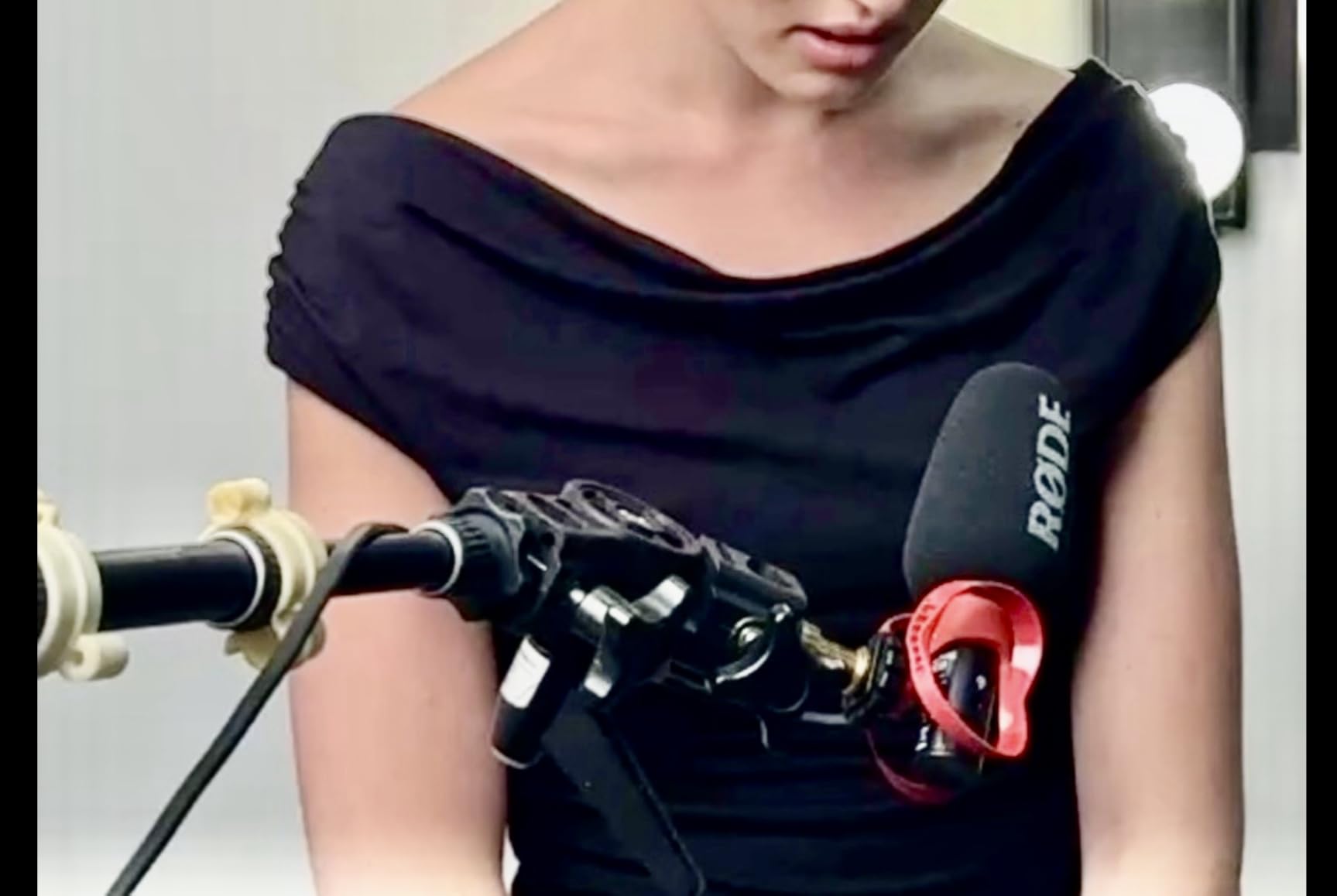 RØDE VideoMicro II Ultra-Compact On-Camera Shotgun Microphone customer photo 2