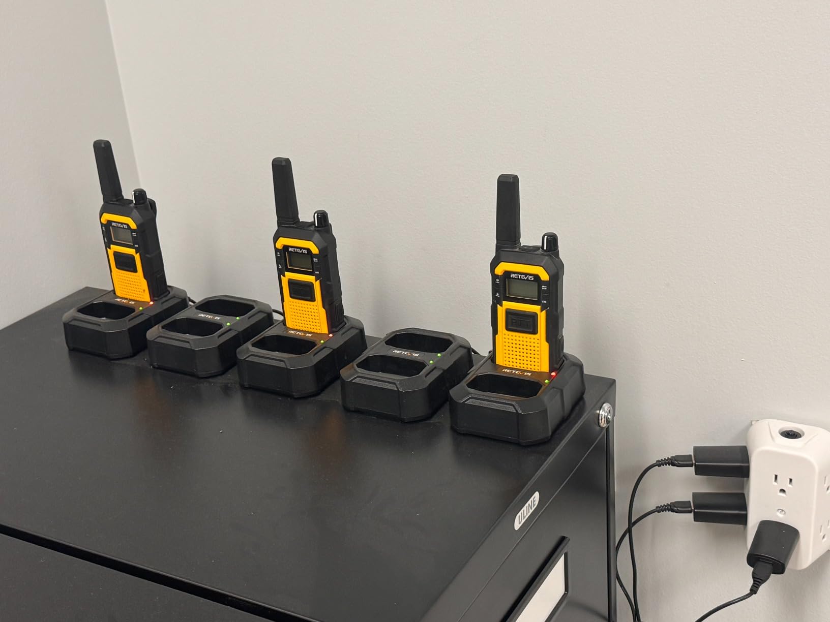 Retevis RB48 FRS Walkie Talkies Long Range, Mil-Standards 810H Two Way Radio | Rugged & IP67 Waterproof & Floating, Emergency Radio, Heavy-Duty, Dual PTT, Vibration Alert, NOAA, Rechargeable, 20hr Battery, 2 Pack customer photo 1
