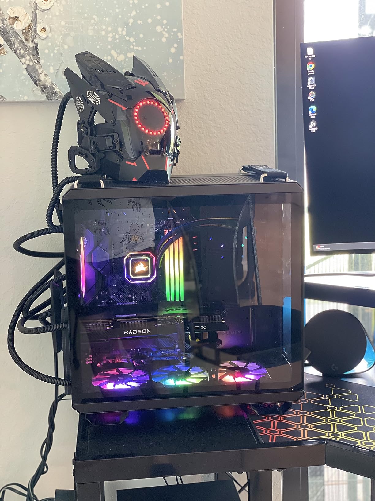 ASUS TUF Gaming GT502 ATX Full Tower PC Case, Dual Chamber, Tool-Free Side Panel, Modular Design, 2-Way GPU Mounting Compatible, 360mm and 280mm Radiator Compatible, 2 Year Warranty customer photo 1