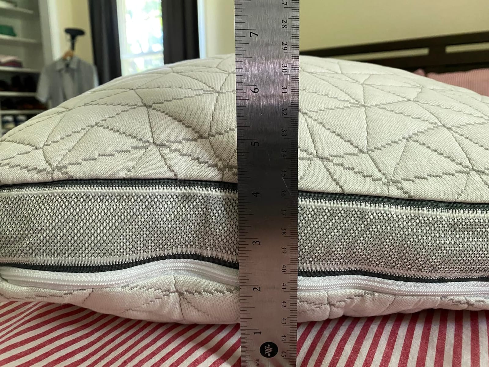 Coop Home Goods Cool+ Adjustable Pillow, King Size Plus Shaped Memory Foam Pillows with Cooling Gel, Back, Neck Support, Stomach or Side Sleeper Pillow, CertiPUR-US/GREENGUARD Gold customer photo 2