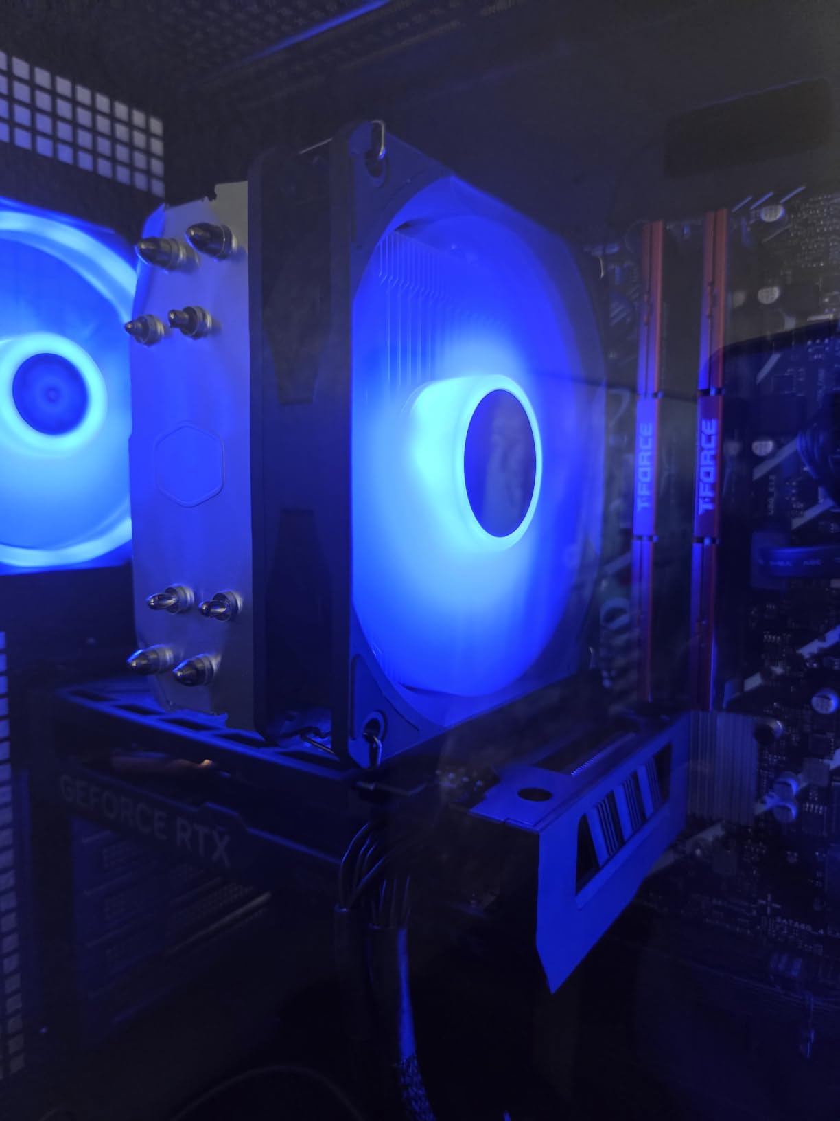 Cooler Master Hyper 212 Spectrum V3 ARGB CPU Air Cooler, 4 Heat Pipes | AMD AM5/AM4 & Intel LGA1851/1700 Support Cooler, Quiet Cooling, 120mm PWM Fan, ARGB, 152mm, Easy Installation customer photo 1