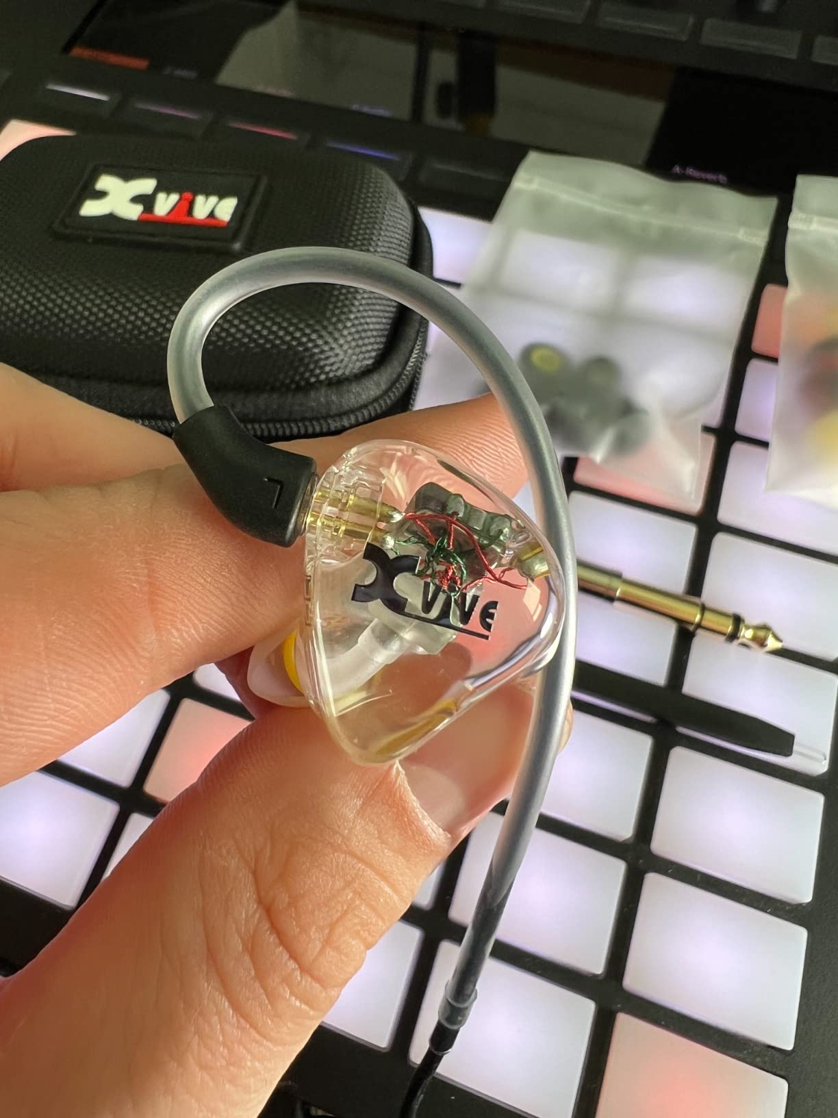 Xvive T9 In-Ear Monitor Headphones Dual Knowles BA Drivers IEM for Studio, Band Rehearsal, Live Performance customer photo 1