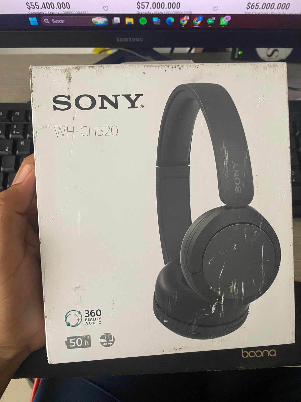 Sony WH-CH520 Wireless On-Ear Bluetooth Headphones with Mic, Up to 50 Hrs Battery, Multipoint Connection customer photo 1
