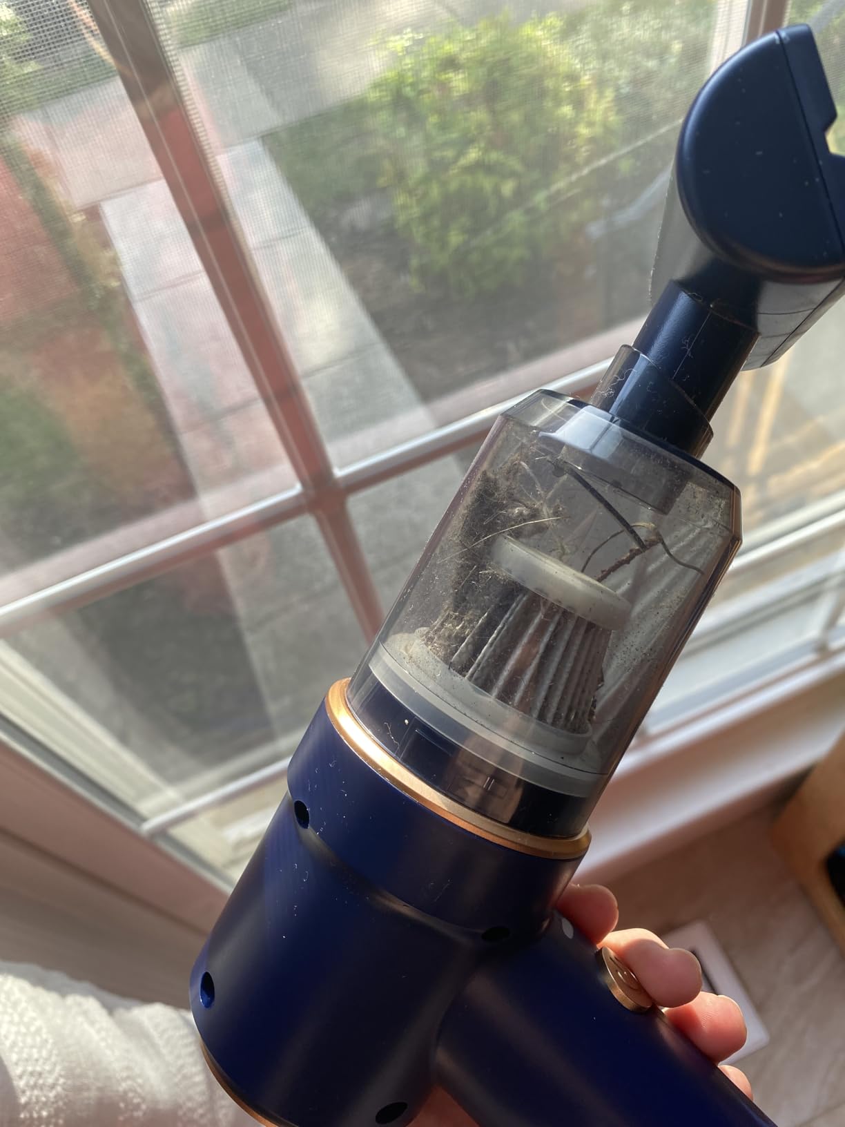 KMM Handheld Car Vacuum Cleaner, 9000Pa Vacuum Cleaner and Air Duster, 120W High Power Hand Held Vacuum with LED Light and Multi-Nozzles for Car, Home, Office, Pet customer photo 2