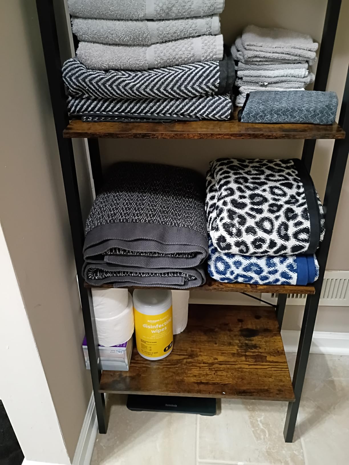 VASAGLE BARNET Collection Ladder Shelf, 5-Tier Bookshelf, Storage Rack, Steel Frame, Ebony Black and Ink Black ULLS045B56 customer photo 2