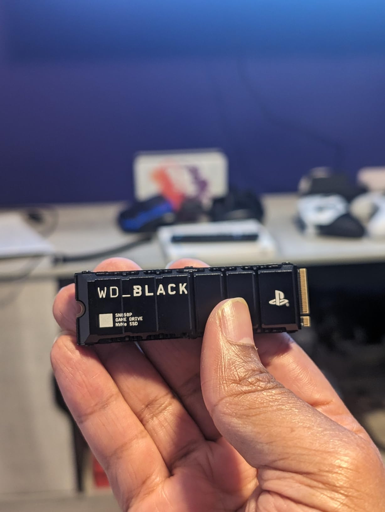 WD_BLACK 2TB SN850P NVMe M.2 SSD Officially Licensed Storage Expansion for PS5 Consoles, up to 7,300MB/s, with heatsink customer photo 1