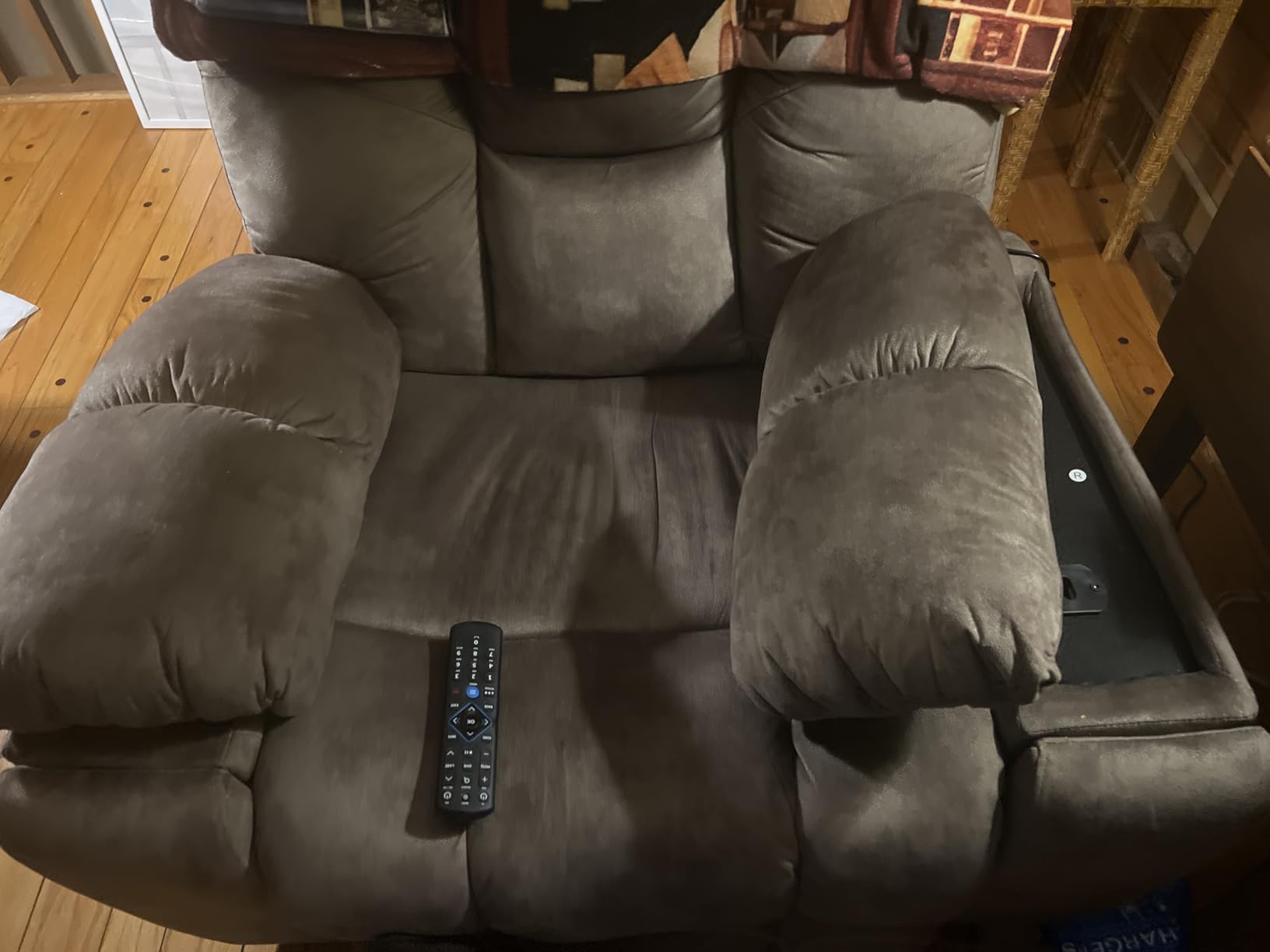 CANMOV Large Power Lift Recliner Chair with Massage and Heat for Elderly Big and Tall People, Overstuffed Wide Recliners with 2 Cup Holders, Side Pocket and USB Port, Camel customer photo 1