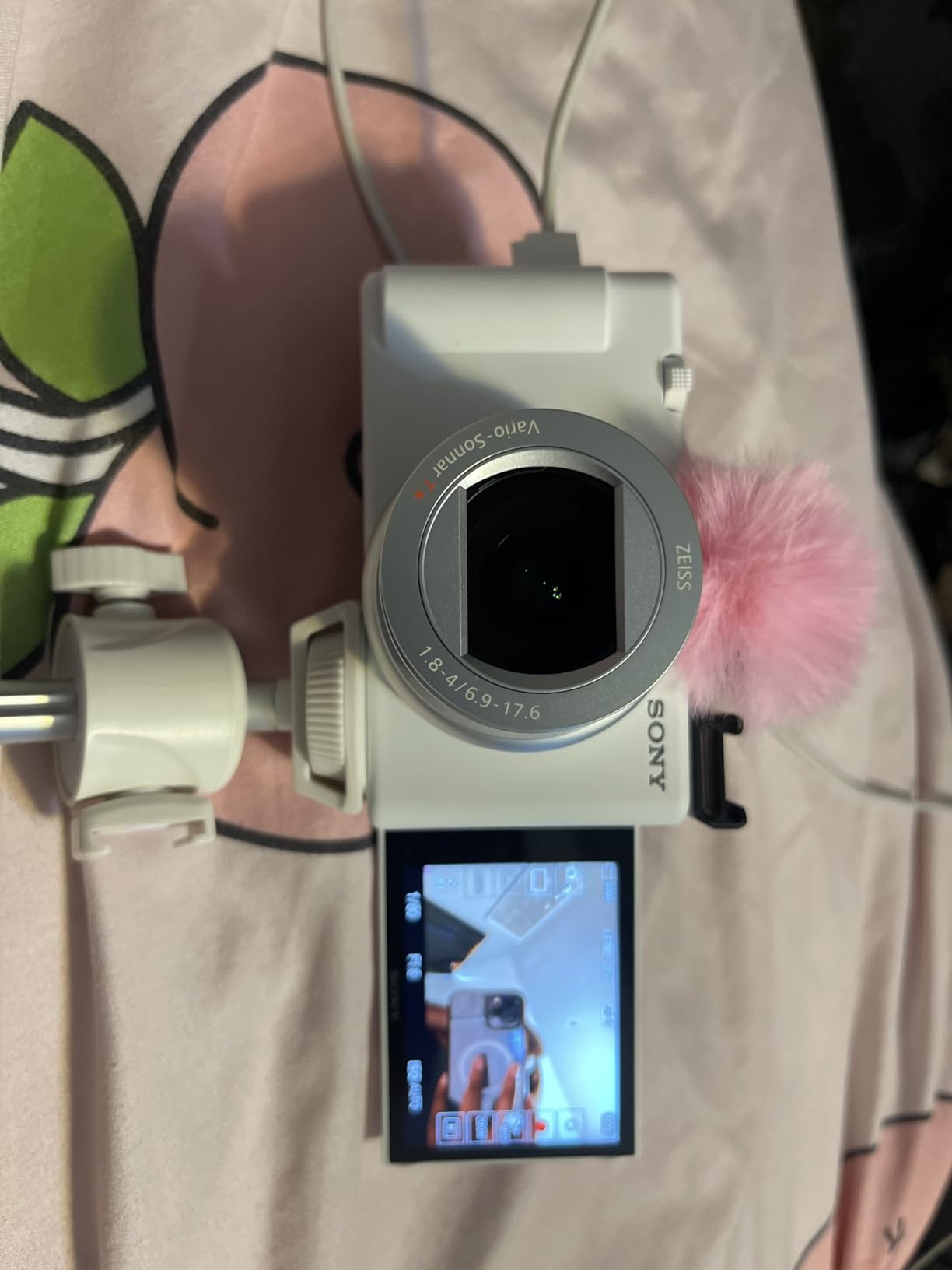Sony ZV-1 II Premium Compact Digital Camera 4K Video - Black customer photo 2