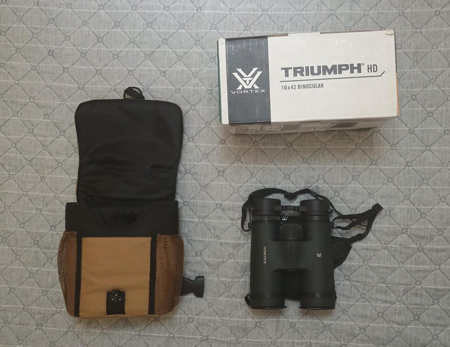 Vortex Triumph HD 10x42 Binoculars | HD Optics, Tripod Adaptable, Waterproof, Fogproof, Shockproof, Included Glasspak Harness - Unlimited, Unconditional Warranty customer photo 1