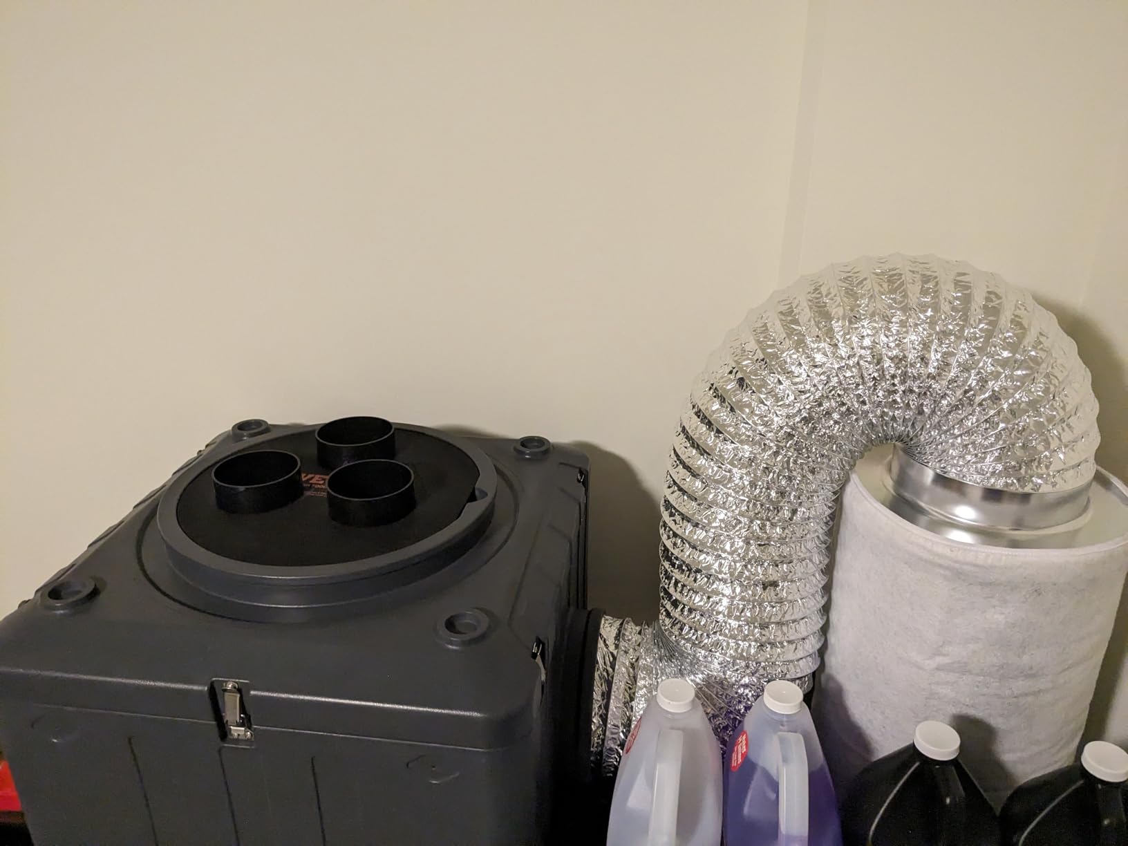 VEVOR Air Scrubber 550 CFM 3-Stage Filtration Stackable Negative Machine | Air Cleaner with MERV10, Carbon, H13 HEPA, for Home, Industrial and Commercial Use customer photo 2
