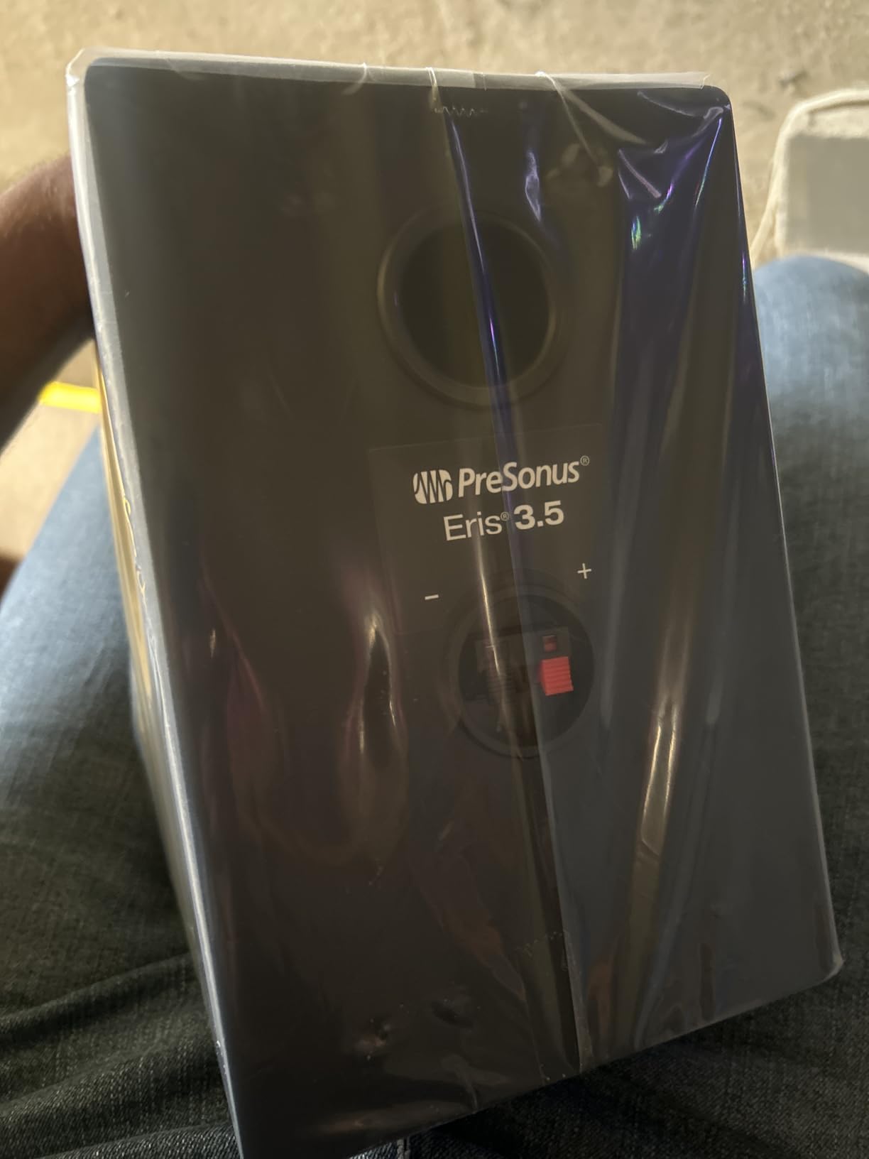 PreSonus Eris 3.5 Powered Studio Monitors, Pair customer photo 2
