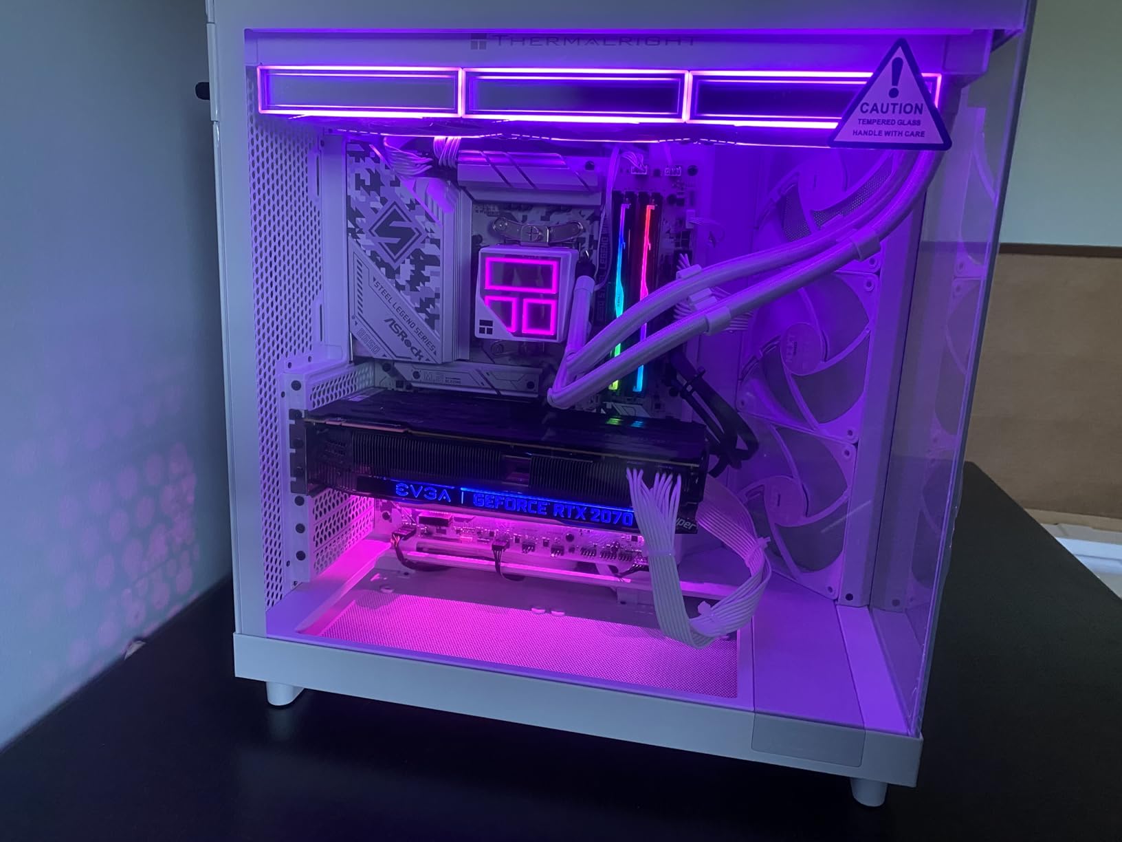 NZXT H6 Flow | CC-H61FB-01 | Compact Dual-Chamber Mid-Tower Airflow Case | Panoramic Glass Panels | High-Performance Airflow Panels | Includes 3 x 120mm Fans | Cable Management | Black customer photo 1