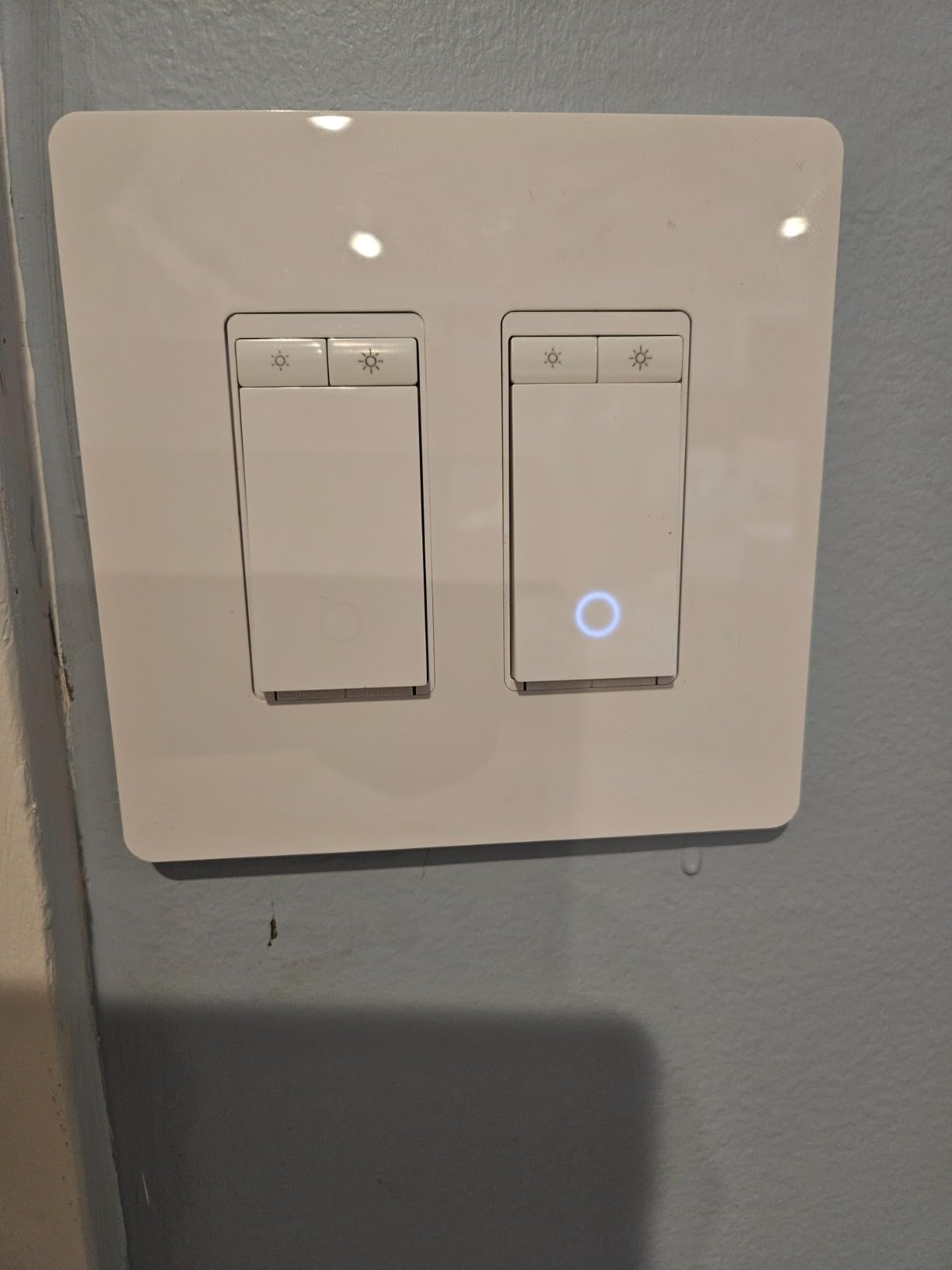 Kasa Smart Kasa Matter Smart Dimmer Switch: Voice Control w/Siri, Alexa & Google Assistant,UL Certified, Timer & Schedule, Easy Guided Install,Neutral Wire Required, Single Pole, 2.4GHz Wi-Fi, 3-Pack customer photo 1