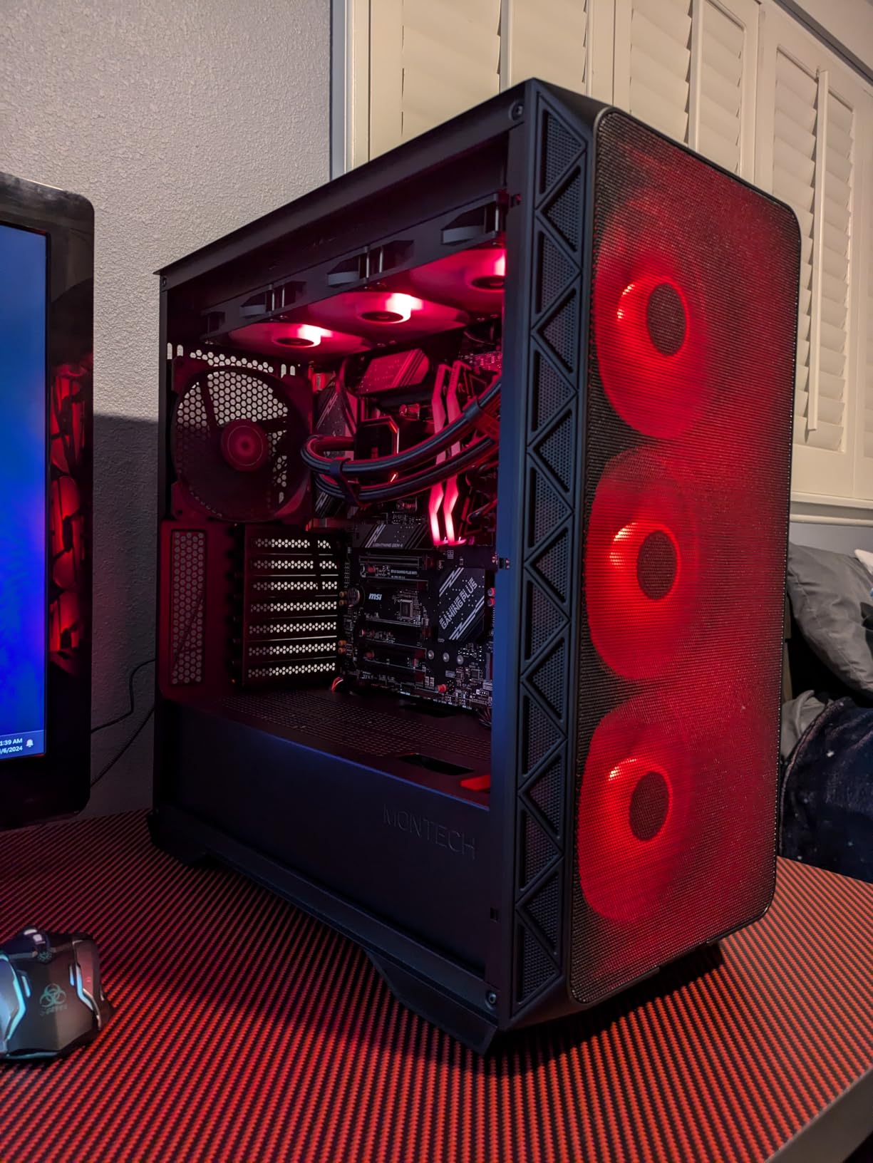 MONTECH AIR 903 MAX High Airflow E-ATX PC Case, 4x140mm PWM Fans, 400mm GPU Support, 360mm Radiator, Tempered Glass, USB-C, Black customer photo 1