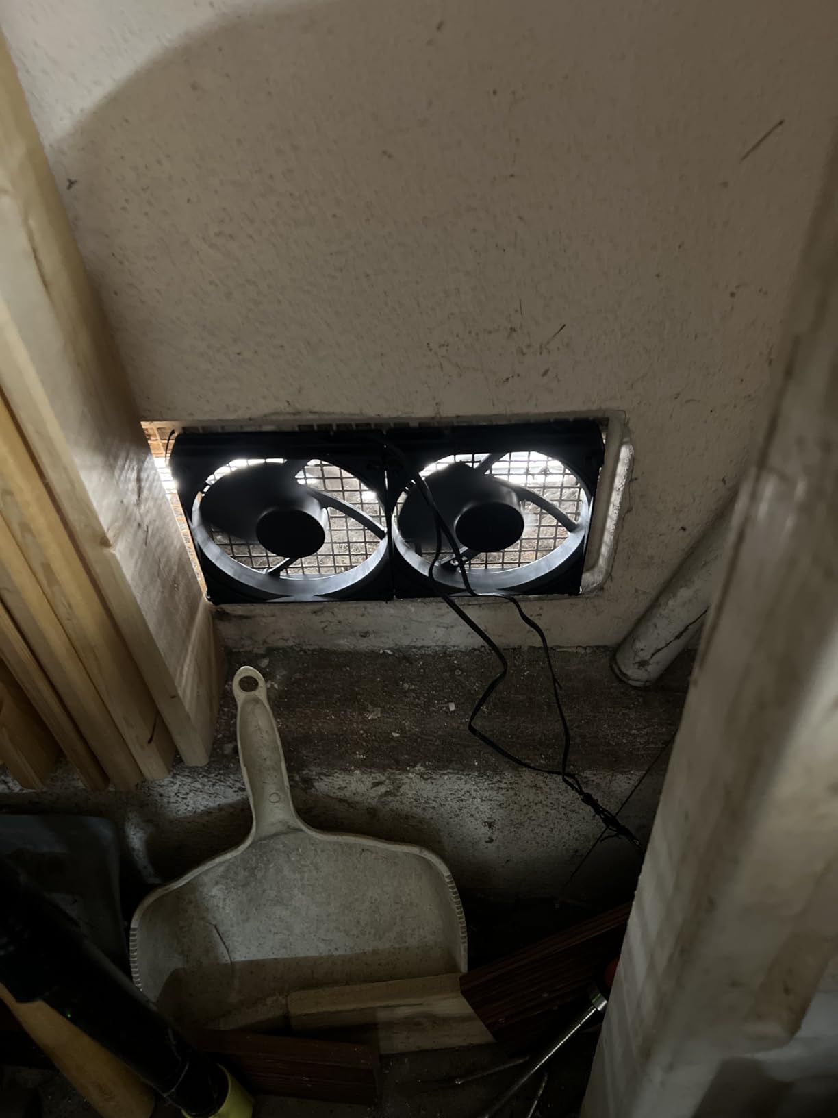 DARKROCK 3-Pack 120mm Black Computer Case Fans | High Performance Cooling Low Noise 3-Pin 1200 RPM Hydraulic Bearing Long life Up to 30,000 hours 5 Years After-sales Service customer photo 1