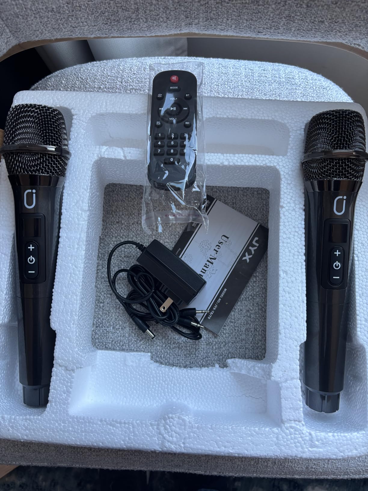 HWWR Karaoke Machine with 2 Wireless Microphones, Big Bluetooth Party Speaker with 500W Peak Power for Adults, PA System with Rolling Wheels and Trolley, Perfect for Outdoor, Home Party, Gatherings customer photo 2