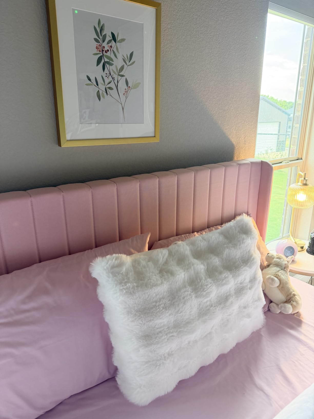 Yaheetech Queen Bed Frame Upholstered Platform Bed with Fabric Headboard, Wing Edge Design/Non-Slip and Noise-Free/Wooden Slats Support/No Box Spring Needed/Easy Assembly, Ivory customer photo 2