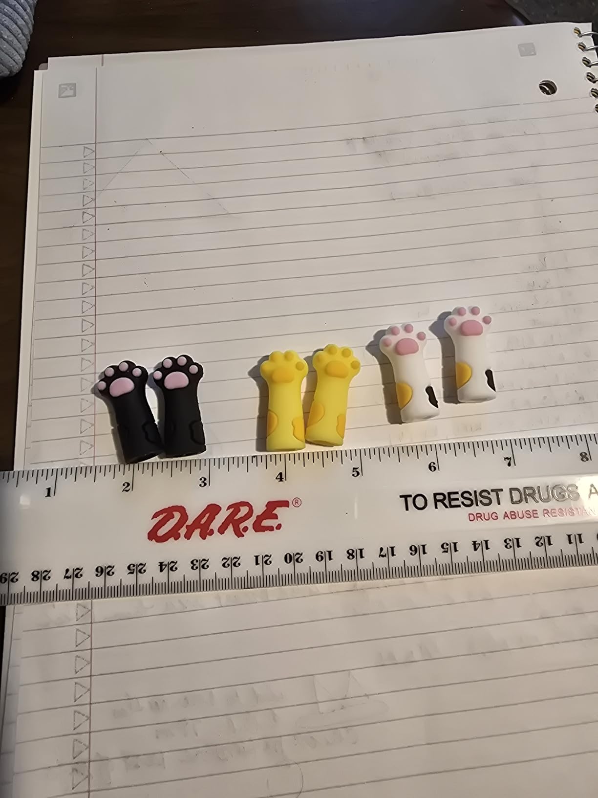 SPANSEE 6 PCS Cat Paw Knitting Needles Stoppers, Knitting Needle Point Protectors, Stitch Stopper, Needle Minder, Knitting Accessories, Knitting Supplies fit Size 11-17 (8mm-12.75mm) Needles customer photo 1